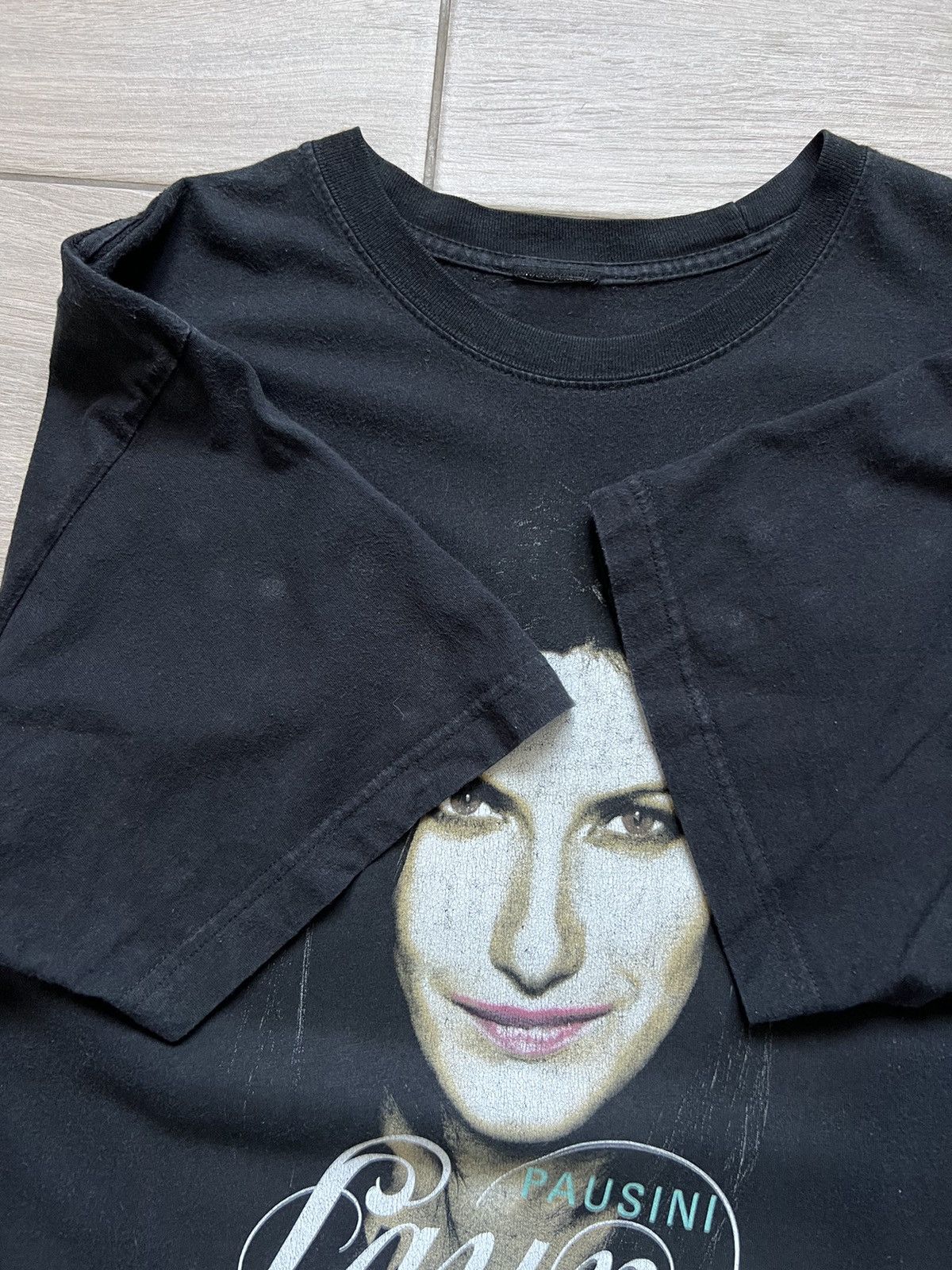 Band Tees 1997 Laura Pausini World Wide Tour Vintage T-Shirt Size US XL / EU 56 / 4 - 9 Thumbnail