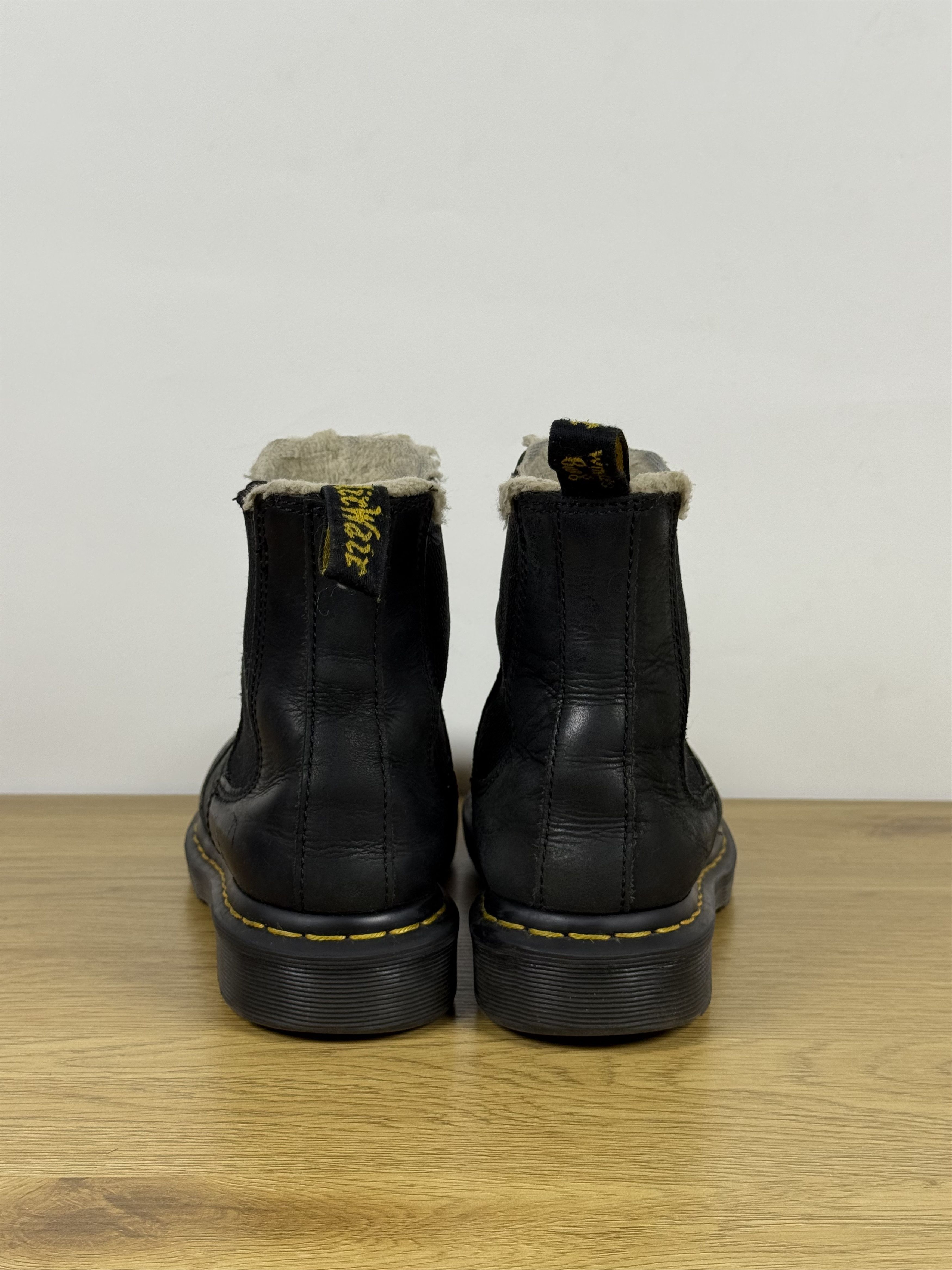 Dr. Martens Women's Dr. Martens 2976 Leonore Chelsea Boots Black Size US 9 / IT 39 - 3 Thumbnail