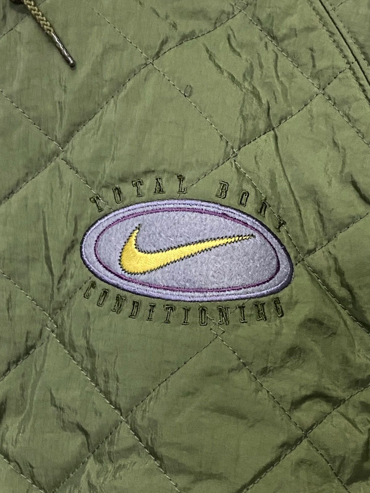 Nike × Vintage Vintage 90s Nike Deadstock TBC Quilted Bomber Hooded Jacket Size M / US 6-8 / IT 42-44 - 6 Thumbnail