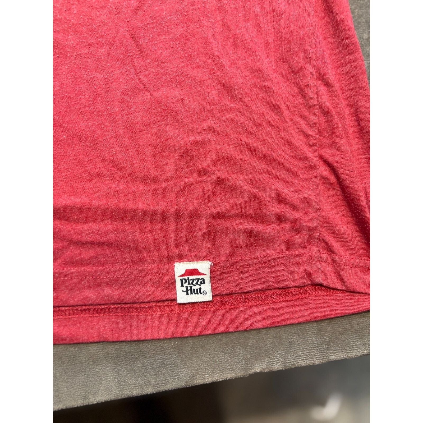 Other Pizza Hut Employee T-Shirt Large Red Checkered Size US L / EU 52-54 / 3 - 2 Thumbnail