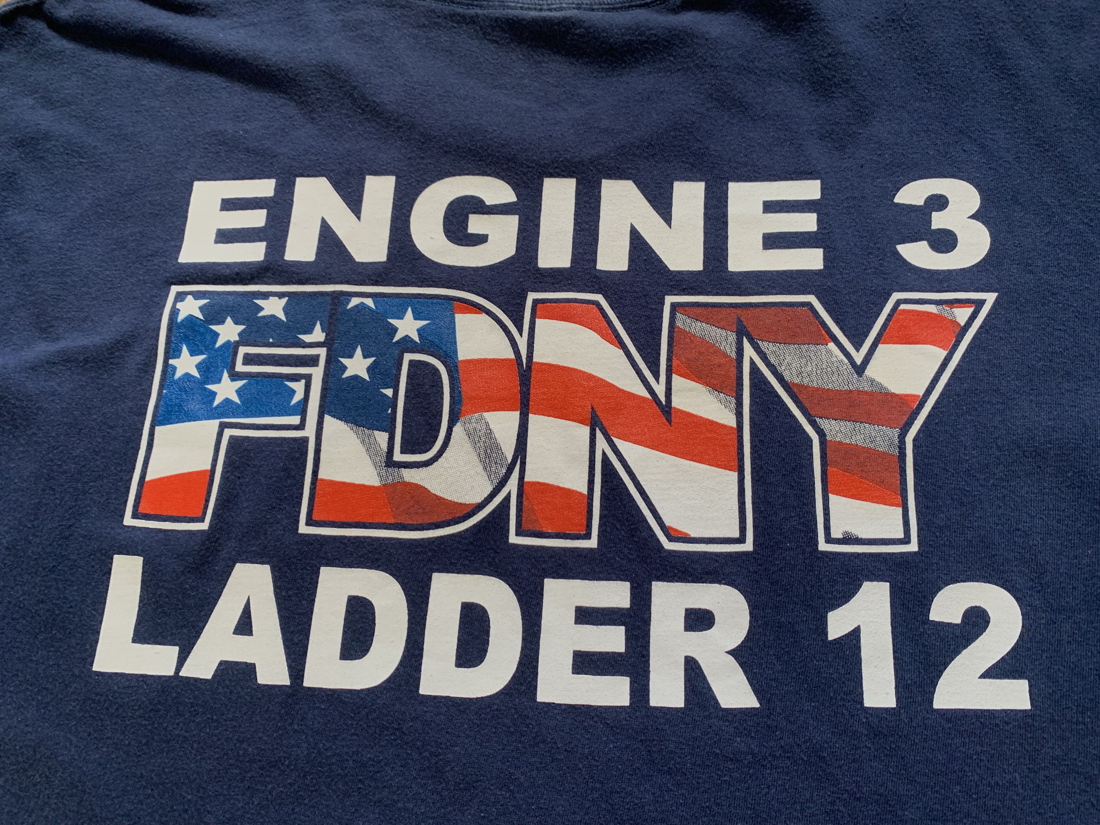 Hanes FDNY E-3 L-12 Vintage Hanes T-Shirt Size US XL / EU 56 / 4 - 9 Thumbnail