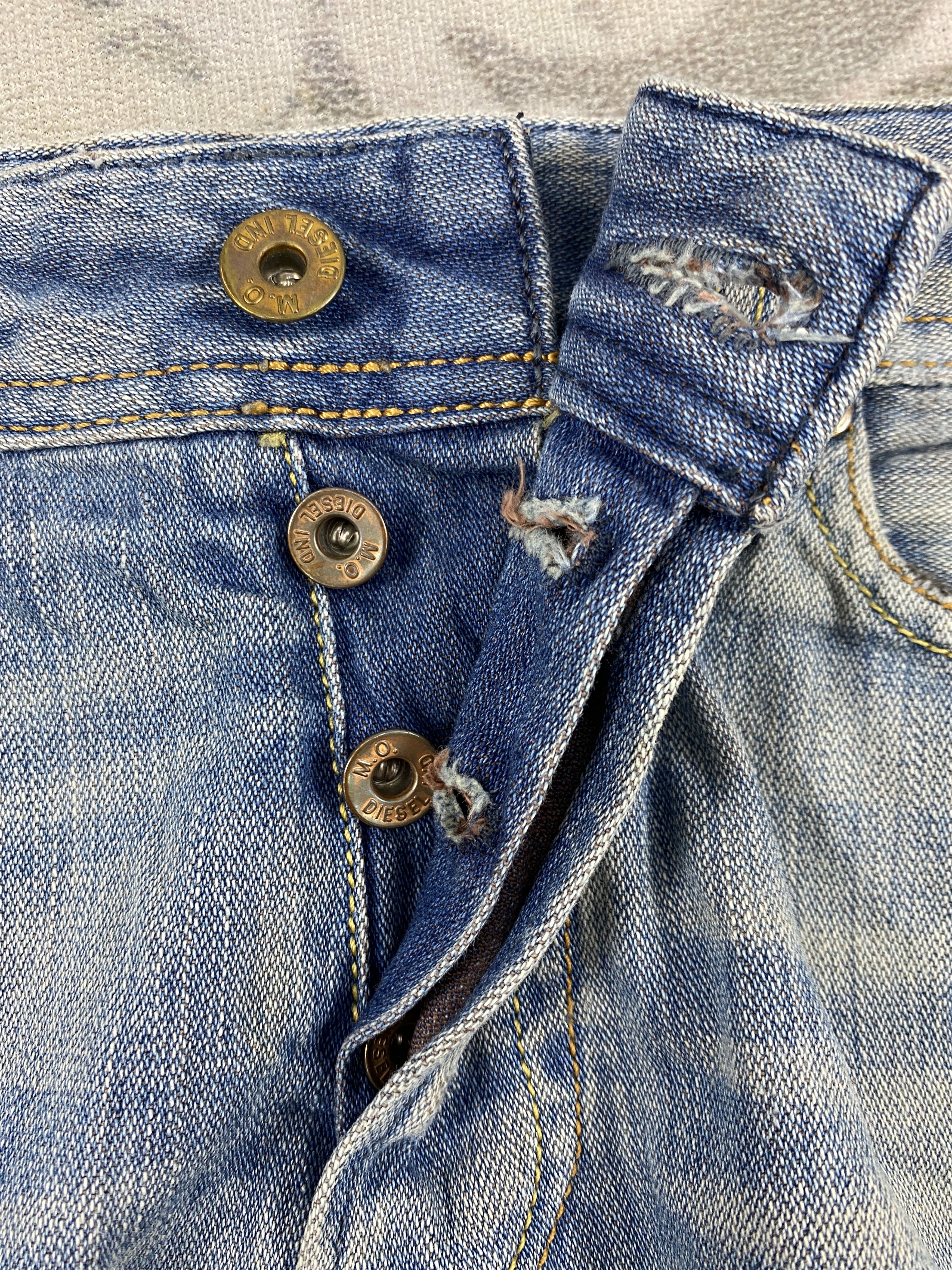 Japanese Brand Vintage Diesel Distressed Blue Jeans 31x30.5 Denim- JN3731 Size US 31 - 6 Thumbnail