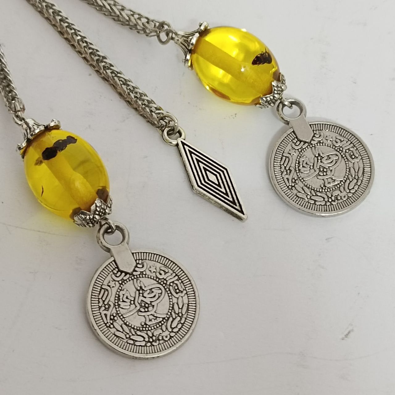 Other Rare amber-style Islamic prayer beads insect inclusions Size ONE SIZE - 8 Thumbnail