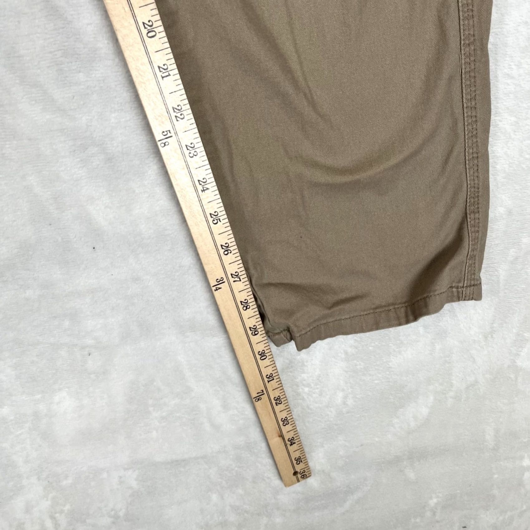 Wrangler Wrangler Cargo Pants Mens 30x30 Khaki Tan Relaxed Fit Casual Utility Workwear Size US 30 / EU 46 - 2 Thumbnail