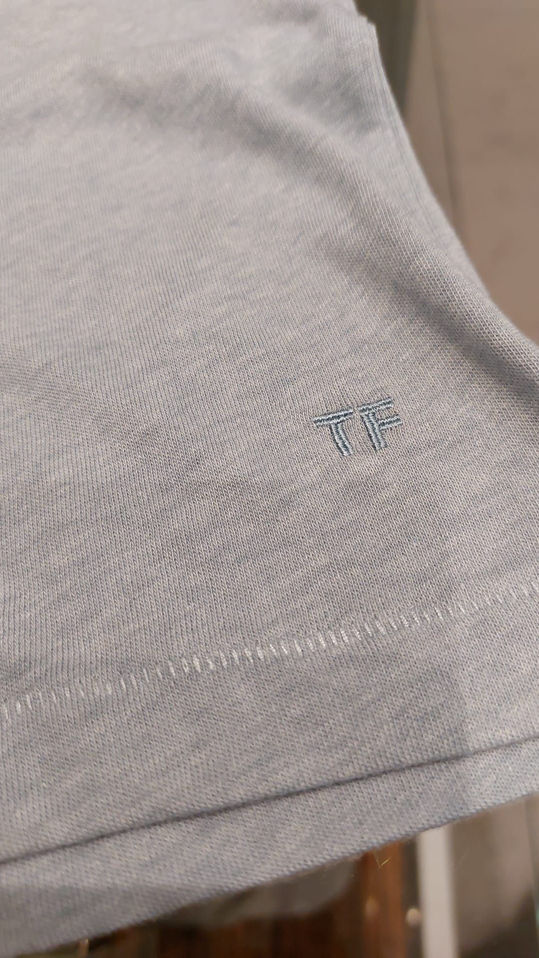 Tom Ford o1loc1c0824 TFJ305 T-Shirt in Grey Size US S / EU 44-46 / 1 - 4 Thumbnail