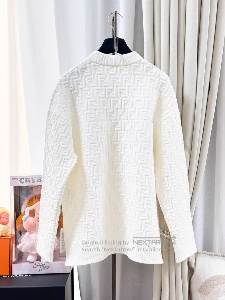 Fendi Fendi White Long Sleeve Sweatshirt with FF Logo Size XS / US 0-2 / IT 36-38 - 2 Thumbnail