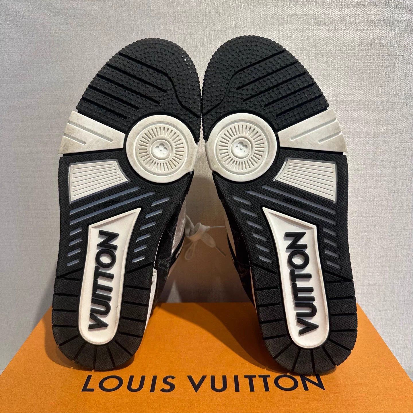 Louis Vuitton LV Black White Denim Trainer 40.5 Size US 7.5 / EU 40-41 - 6 Thumbnail