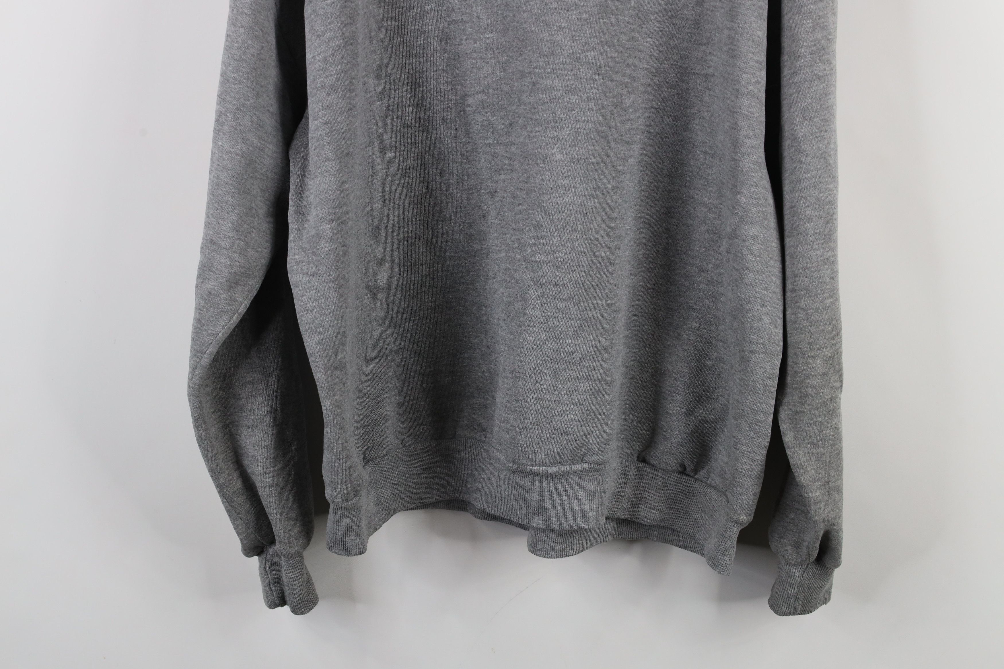 Vintage Vintage 90s Streetwear Crewneck Sweatshirt Heather Gray USA Size US XL / EU 56 / 4 - 11 Thumbnail
