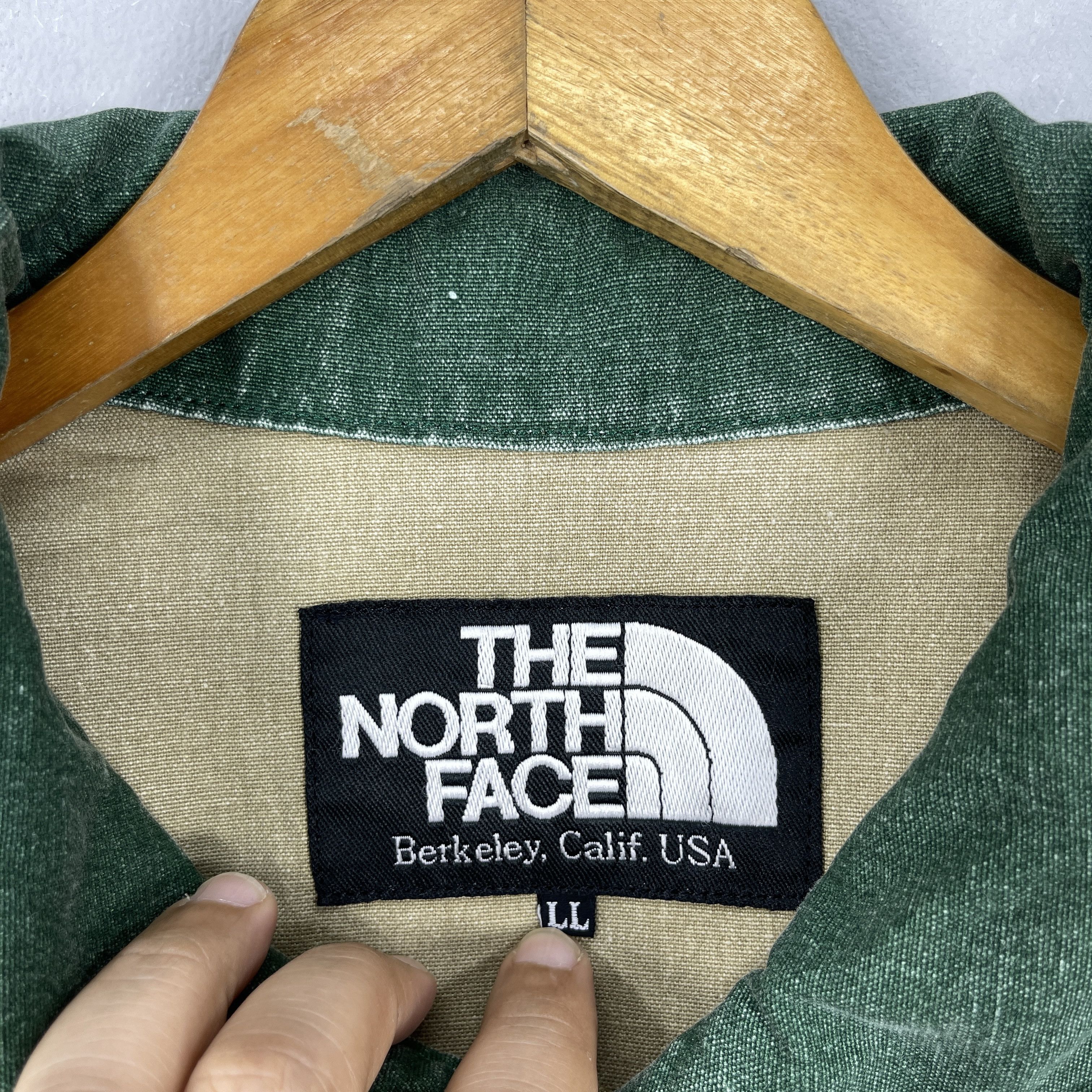 The North Face Vintage THE NORTH FACE Rucksack Hunting Chore Jacket Size US XL / EU 56 / 4 - 7 Thumbnail
