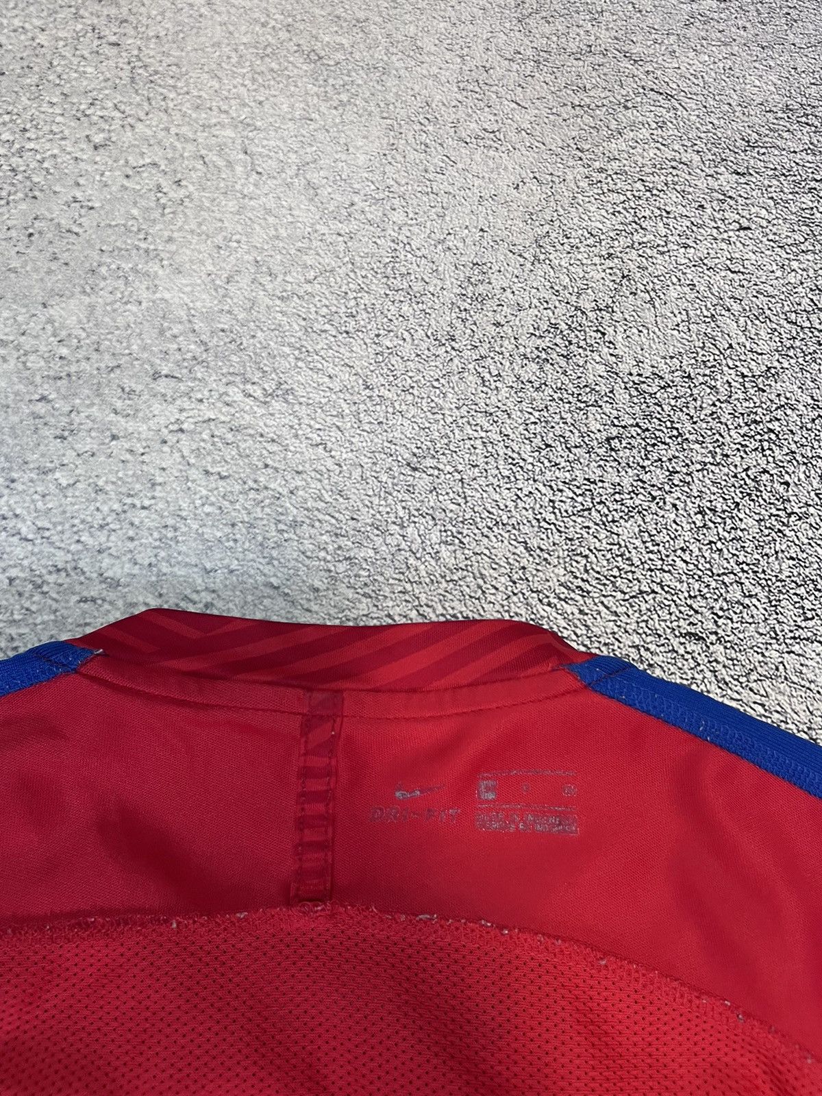 Nike Nike FC Barcelona Mens Jersey Training Soccer Football Shirt Size US S / EU 44-46 / 1 - 7 Thumbnail