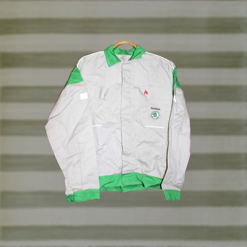Vintage VINTAGE Skoda Workwear Mechanic jacket Men's 58 Cotton grey/green Workwear jacket Carpo size 58 Mens Jacket Size US XXL / EU 58 / 5 - 1 Thumbnail
