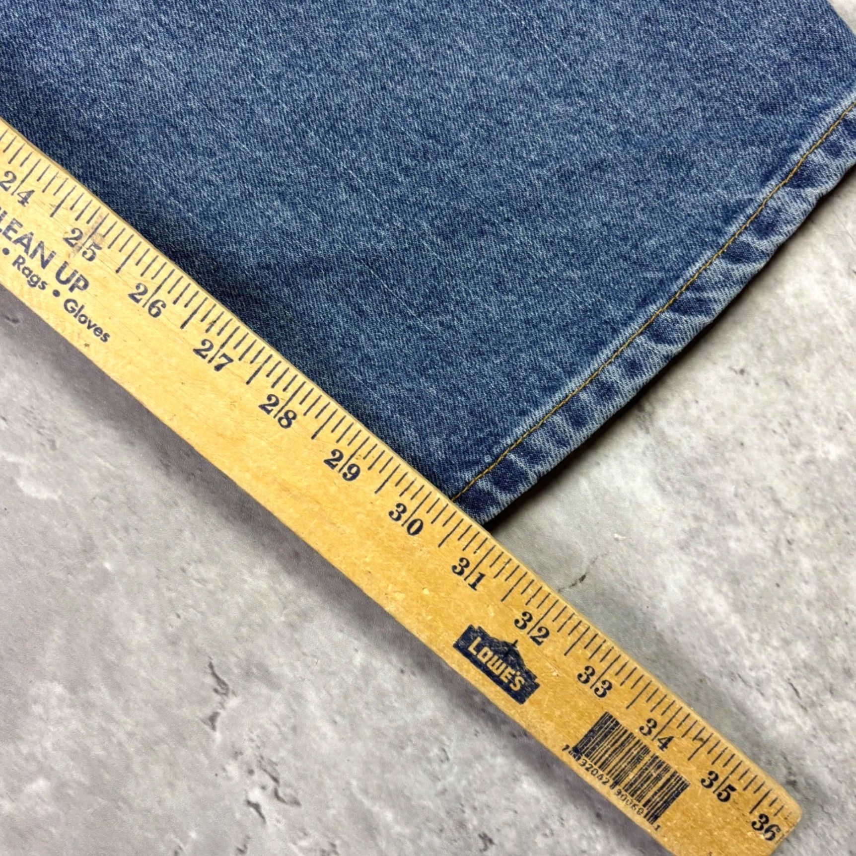 Vintage The Original Jean Company Jeans Relaxed Fit Blue Denim Mens 34x30 Baggy Mid Rise Hip Hop Featured 5-Pocket Design Button Size US 34 / EU 50 - 5 Thumbnail
