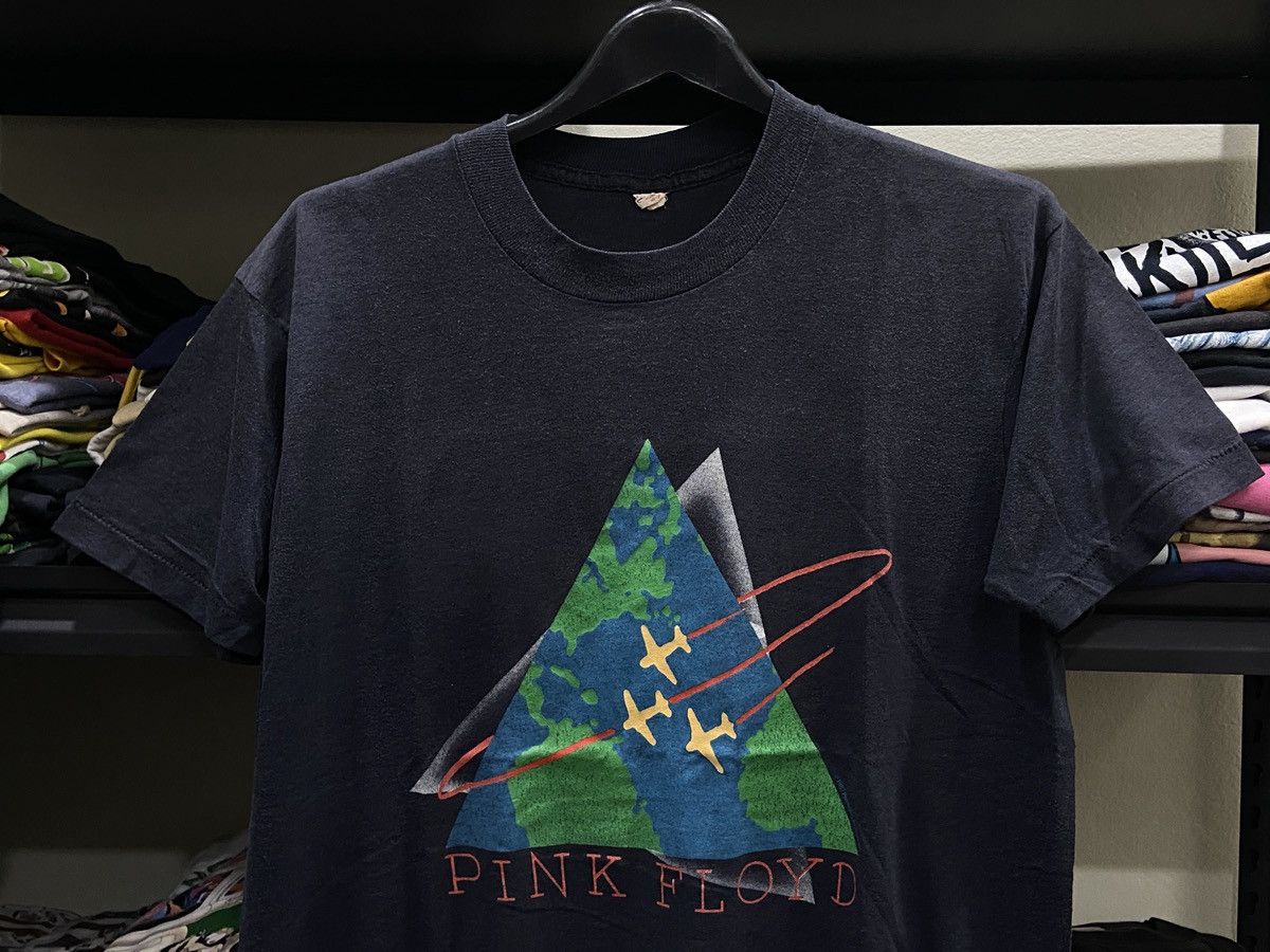 Band Tees × Vintage Vintage 1988s PINK FLOYD Progressive Rock TOUR TShirt Size US XL / EU 56 / 4 - 2 Thumbnail