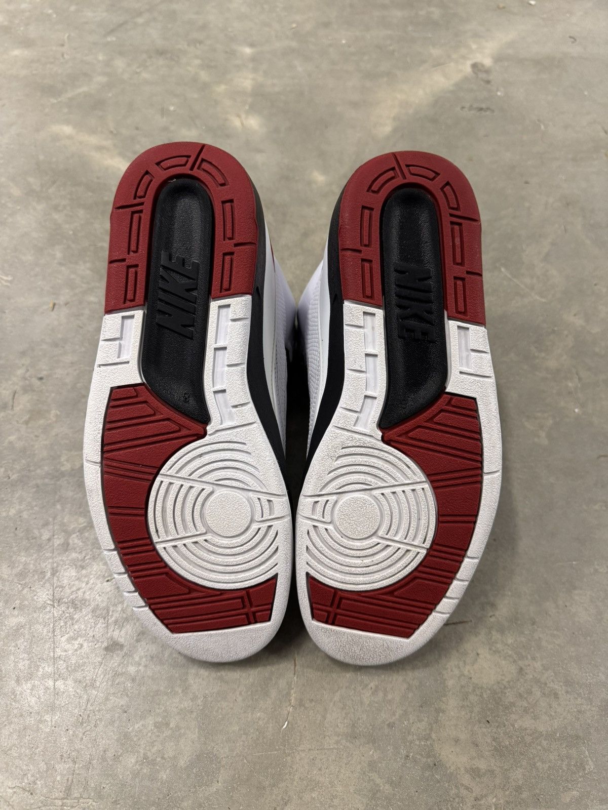 Jordan Brand Jordan 2 Retro Chicago 2022 Size 8 Size US 8 / EU 41 - 6 Thumbnail