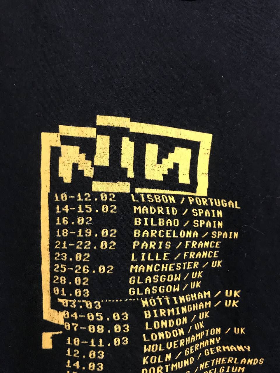 Band Tees × Vintage 🔥 2007 NINE INCH NAILS Rare Tour T Shirt Australia Japan Size US S / EU 44-46 / 1 - 11 Thumbnail