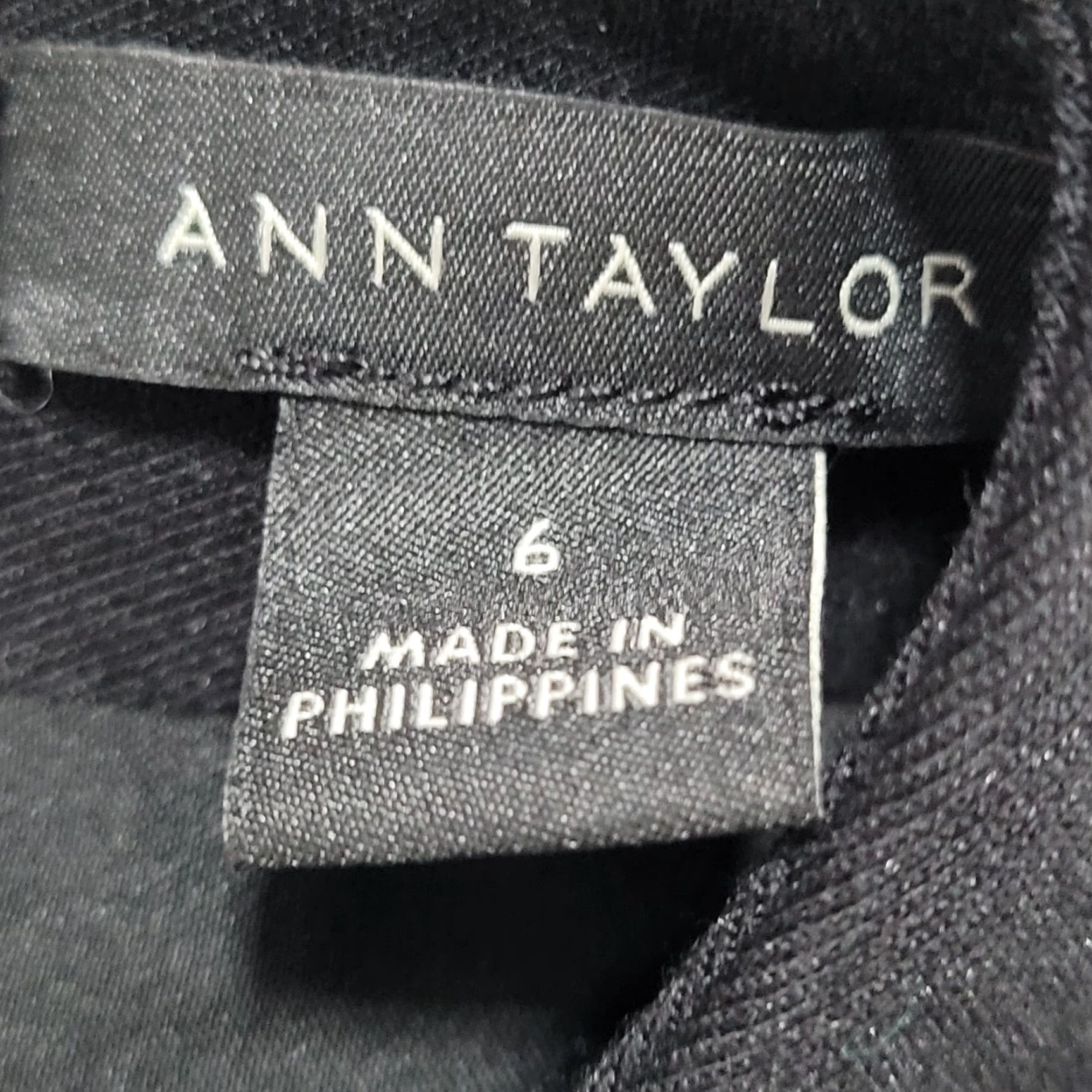 Ann Taylor Ann Taylor Dress Women's Sheath Knee Length Black Mock Neck Sleeveless Lined Stretch 6 Size M / US 6-8 / IT 42-44 - 3 Thumbnail