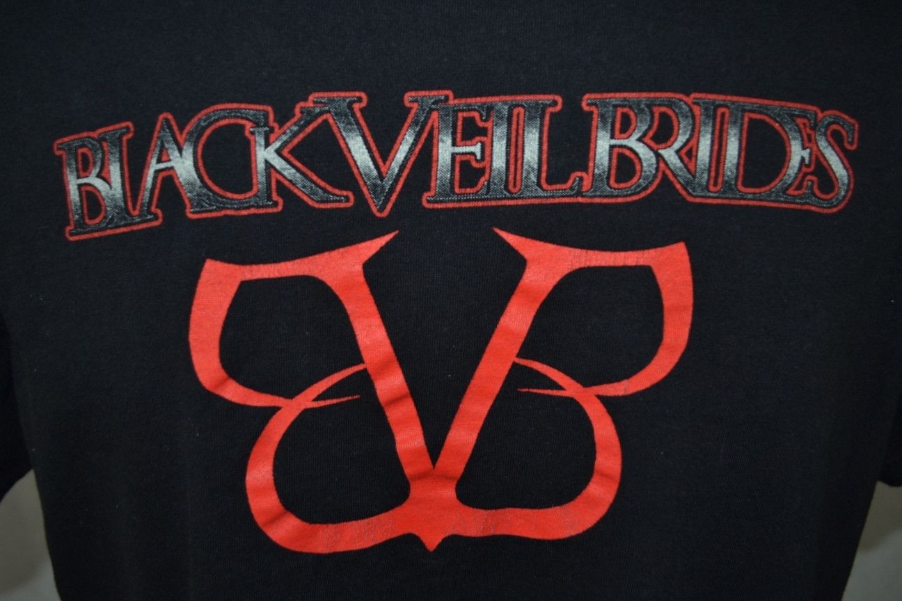 Band Tees × Vintage Black Veil Brides tee t-shirt Size US M / EU 48-50 / 2 - 3 Thumbnail