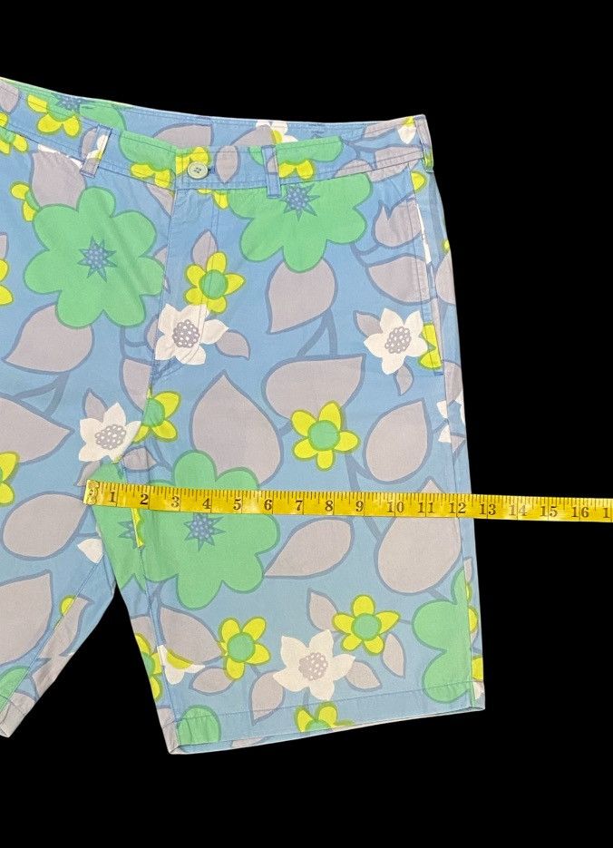 Comme des Garcons × Junya Watanabe Junya Watanabe X Comme Des Garçons Floral Print Short Pants Size US 31 - 14 Thumbnail
