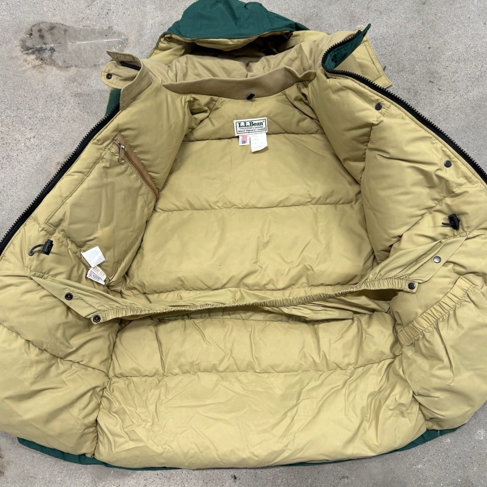 VINTAGE L.L. Bean Maine Wardens Parka Jacket Women's Medium Green