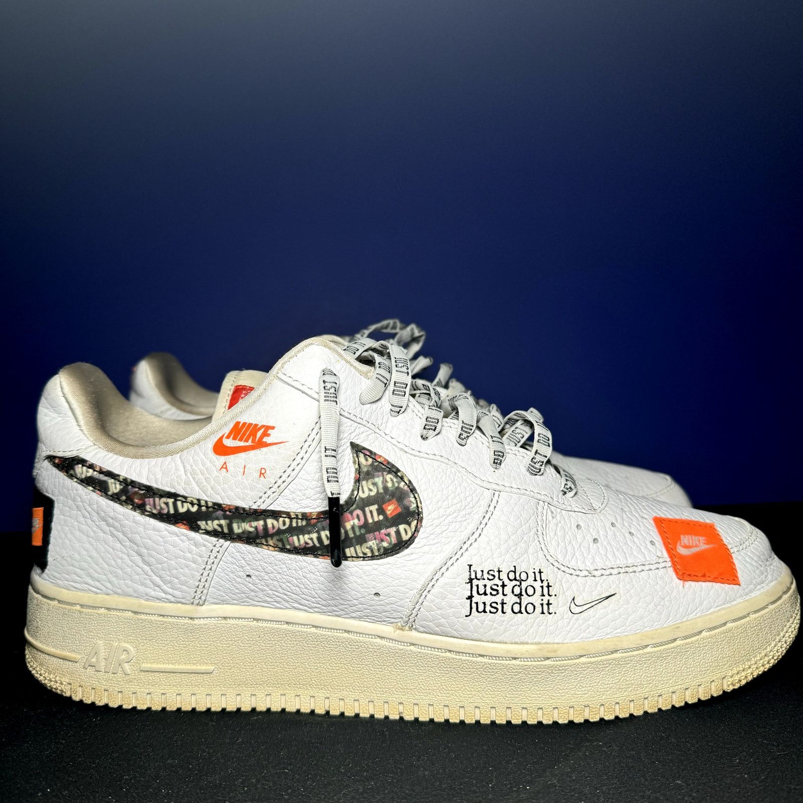 Jordan Brand × Nike Size 12 - Air Force 1 Low 107 PRM Just Do It Men's Shoes Size US 12 / EU 45 - 1 Thumbnail