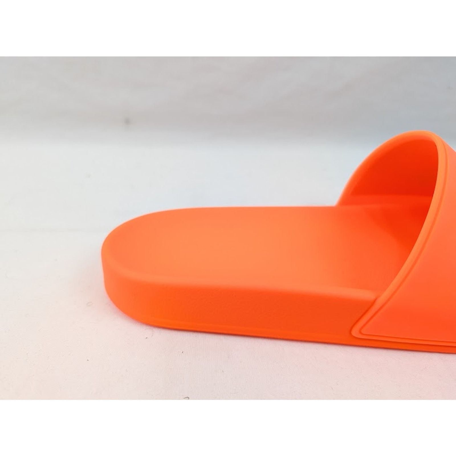 Balenciaga o1rshd1 Smooth Rubber Pool Logo Slide in Orange/Black Size US 9 / EU 42 - 4 Thumbnail