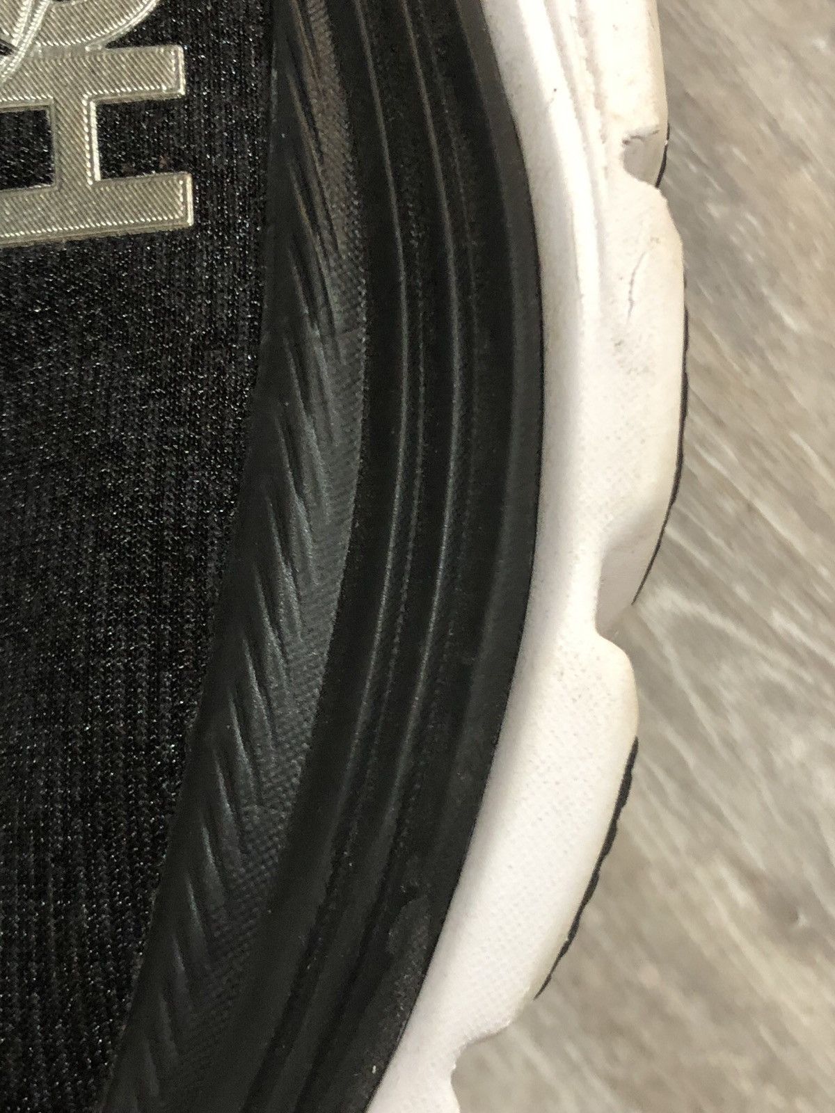 Hoka Hoka Gaviota 5 1134235 BWHT Size US 9 / IT 39 - 9 Thumbnail