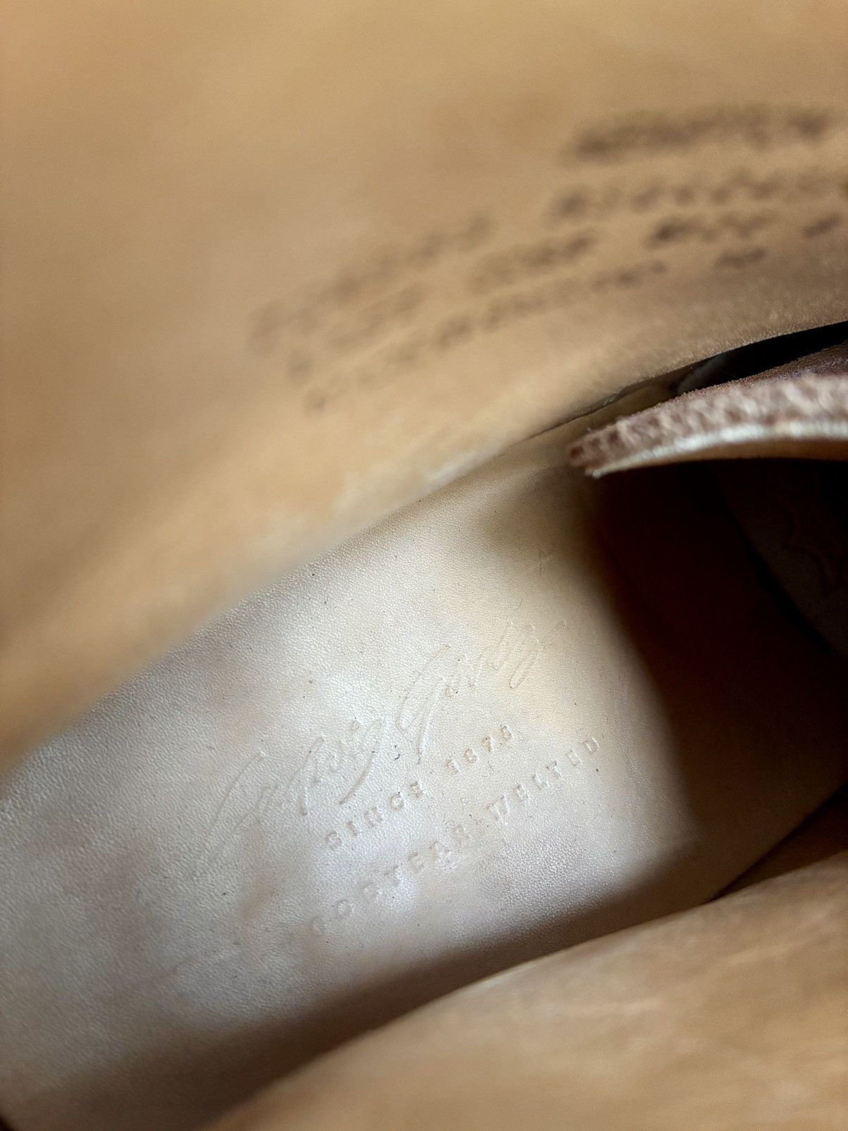 Other LUDWIG GORTZ MADE IN UK TOBBACCO SUEDE CHUKKA DESERT BOOTS Size US 8.5 / EU 41-42 - 11 Thumbnail