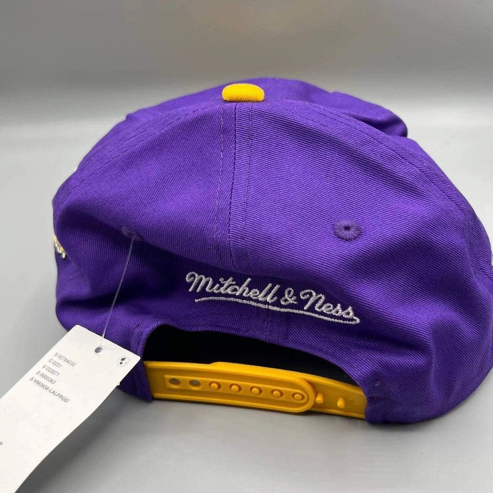 Mitchell & Ness Los Angeles LA Lakers Hat Men Mitchell & Ness Snap Back Cap Size ONE SIZE - 6 Thumbnail