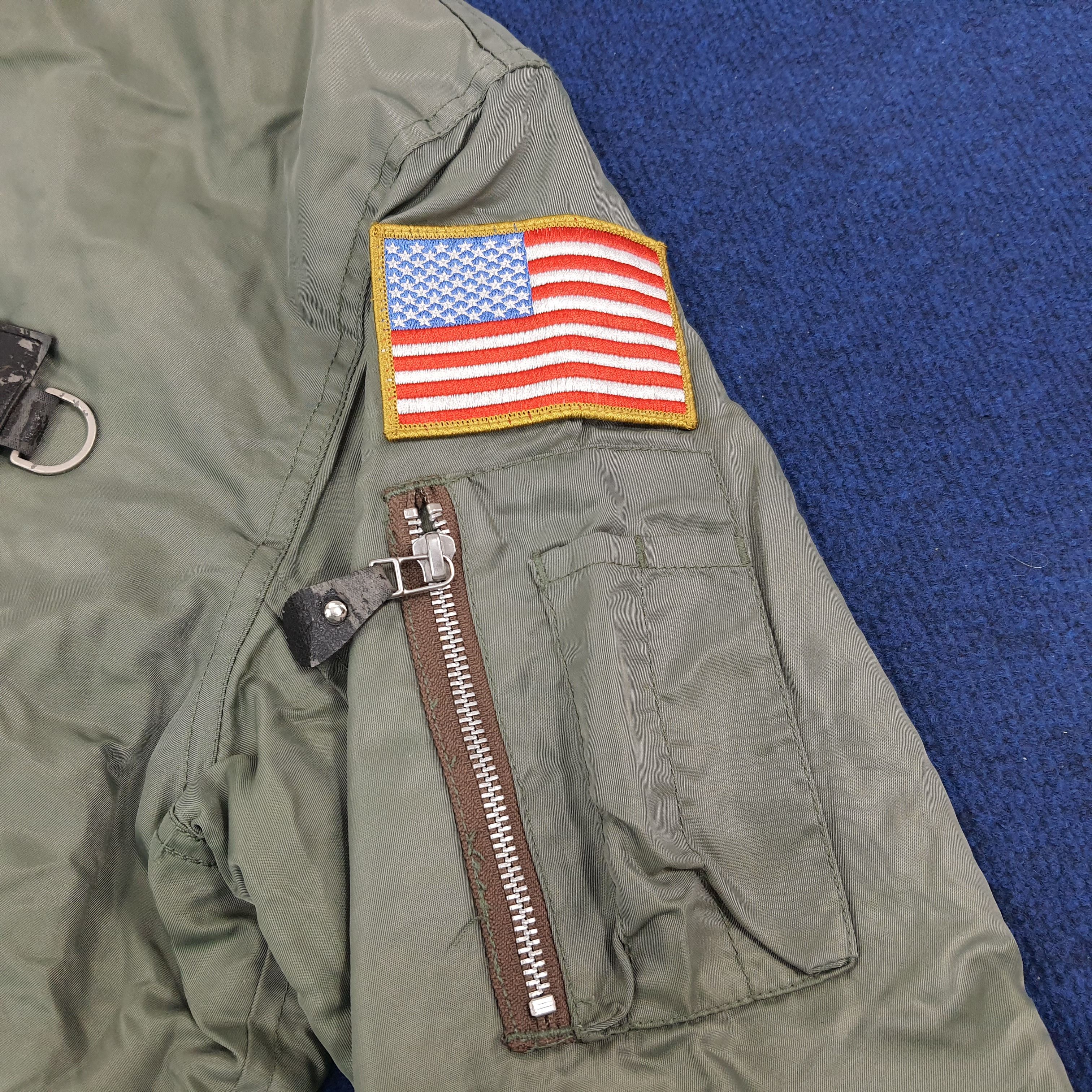 Vintage Vintage North Carolina SIMPSON USA Bomber Jacket Size US L / EU 52-54 / 3 - 6 Thumbnail