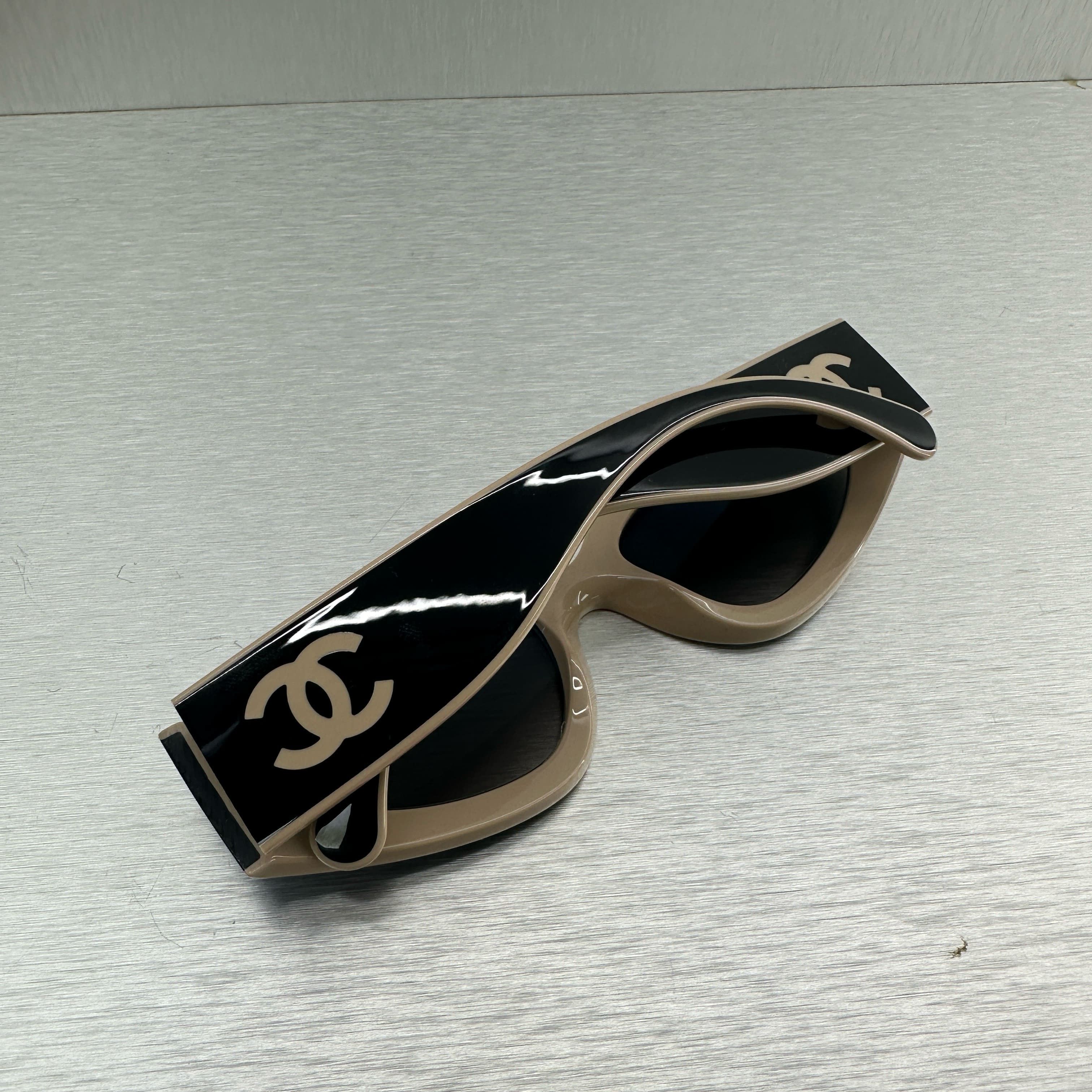 Chanel CHANEL 0CH6056 C534M3 Sunglasses Size ONE SIZE - 3 Thumbnail
