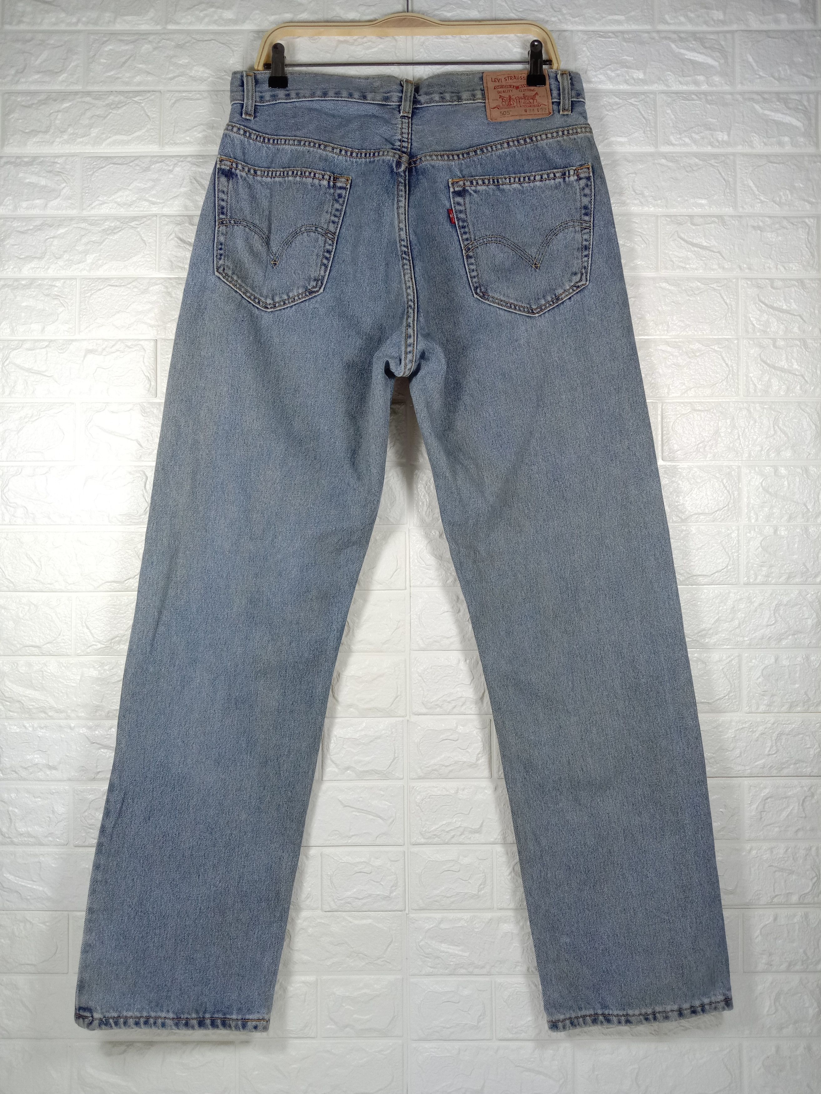 Levi's Vintage Levi's 505 Jeans Regular Fit Light Wash Denim Size US 34 / EU 50 - 5 Thumbnail
