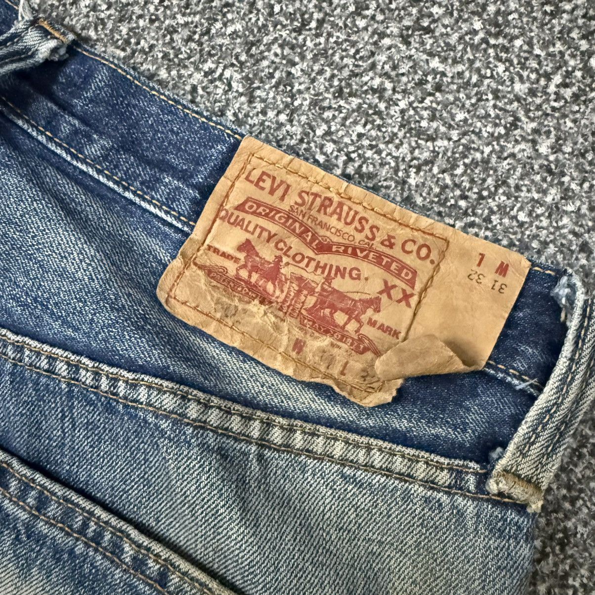 Levi's Vintage Clothing 🔥 Vintage Distressed Y2K Levis 501 Straight Denim Size US 31 - 10 Thumbnail