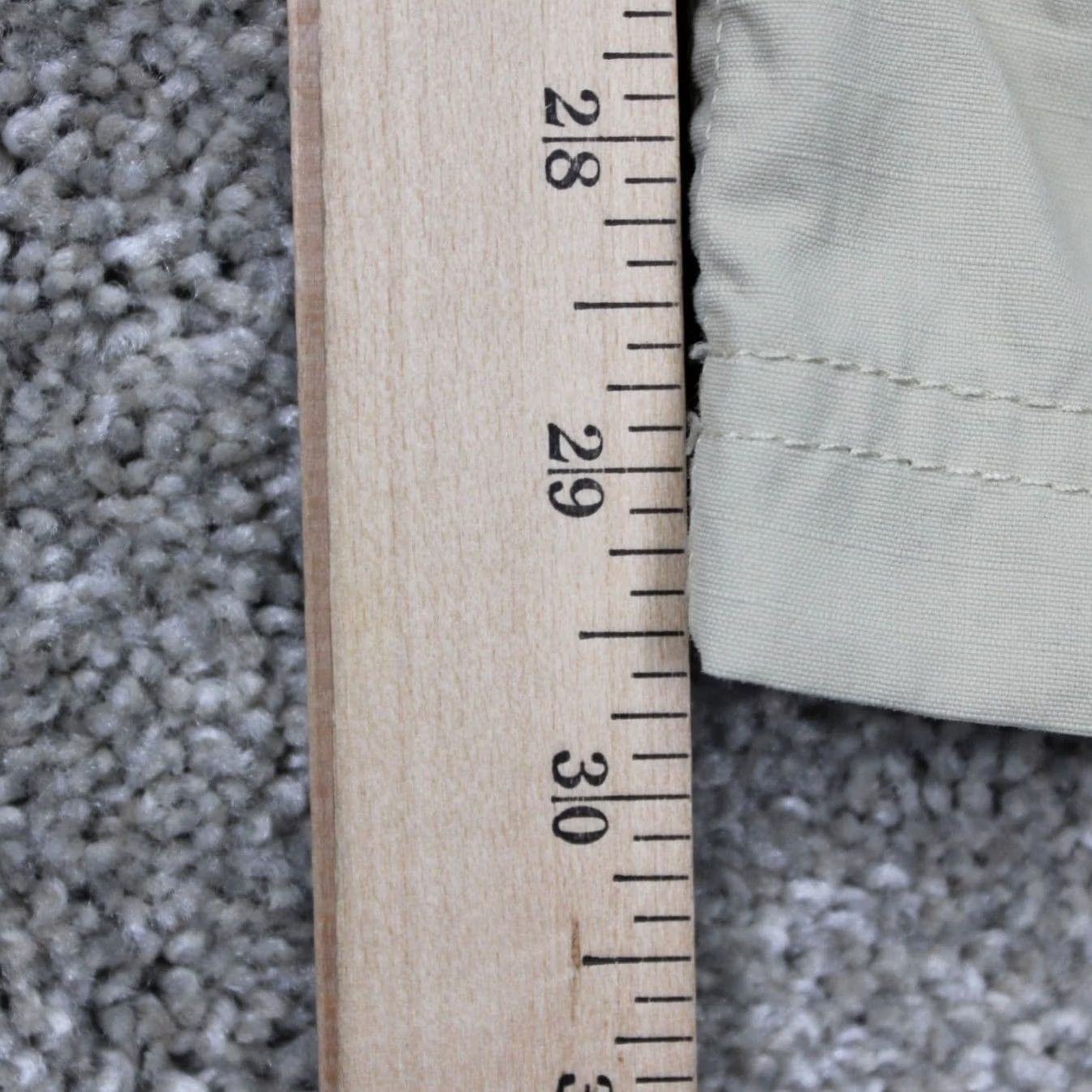 Duluth Trading Company Duluth Trading Co. Armachillo Pants Cargo Nylon Beige L 34x30 Men Regular Ripstop Belted Pockets 30 Inseam Size US 33 - 4 Thumbnail
