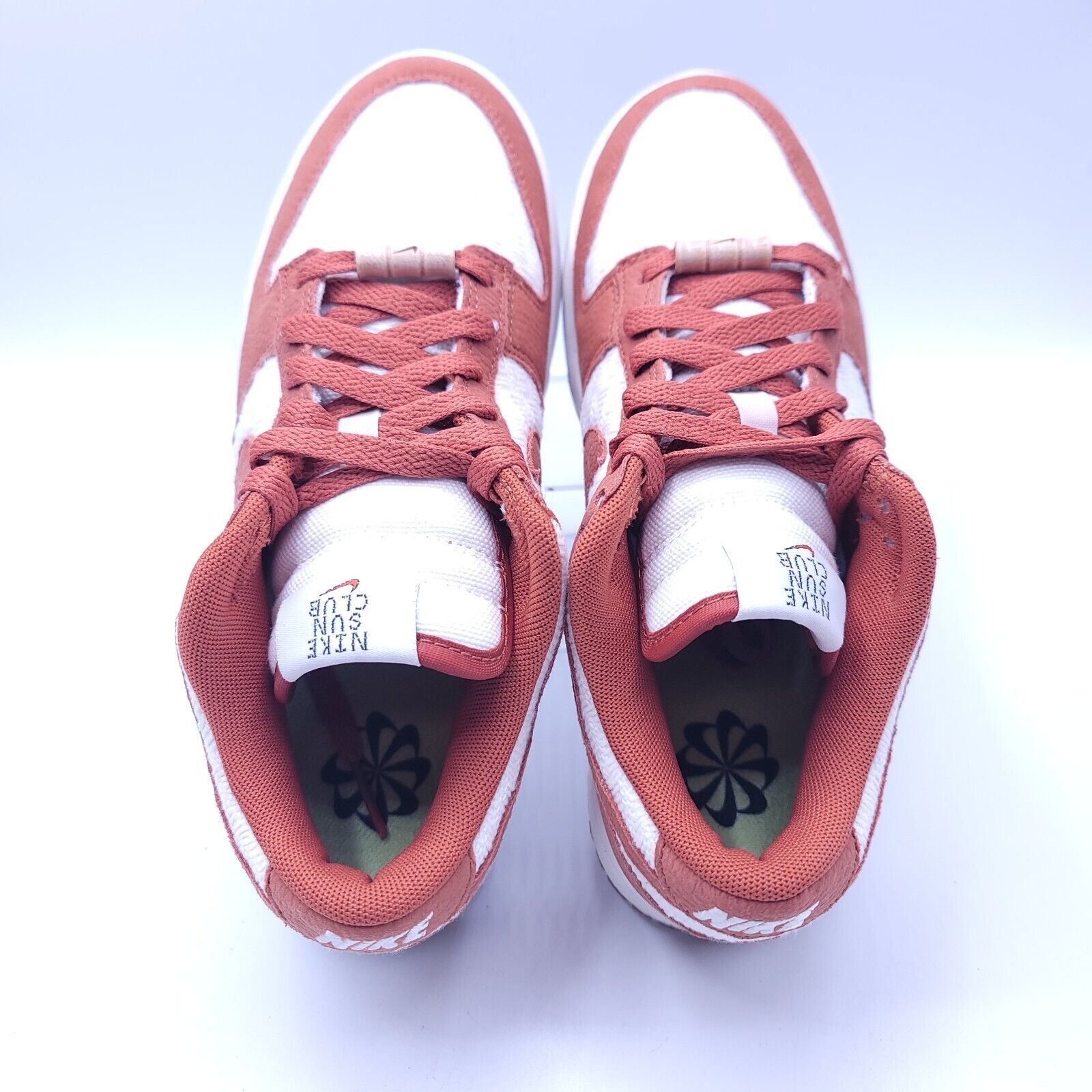 Nike Nike Dunk Low SE Athletic Shoe Women Size 7 DR5475-100 White Size US 7 / IT 37 - 3 Thumbnail