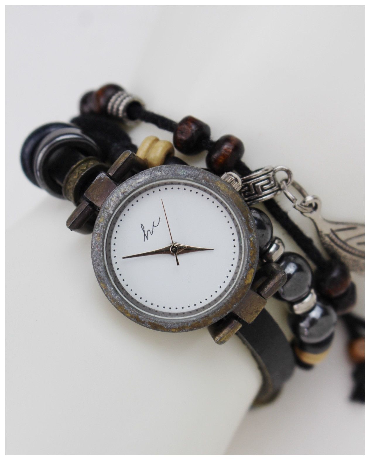 Hysteric Glamour 2000S HIPPIE CHIC BOHO BRACELET WATCH FEATHER & BEADED WRAP Size ONE SIZE - 4 Thumbnail