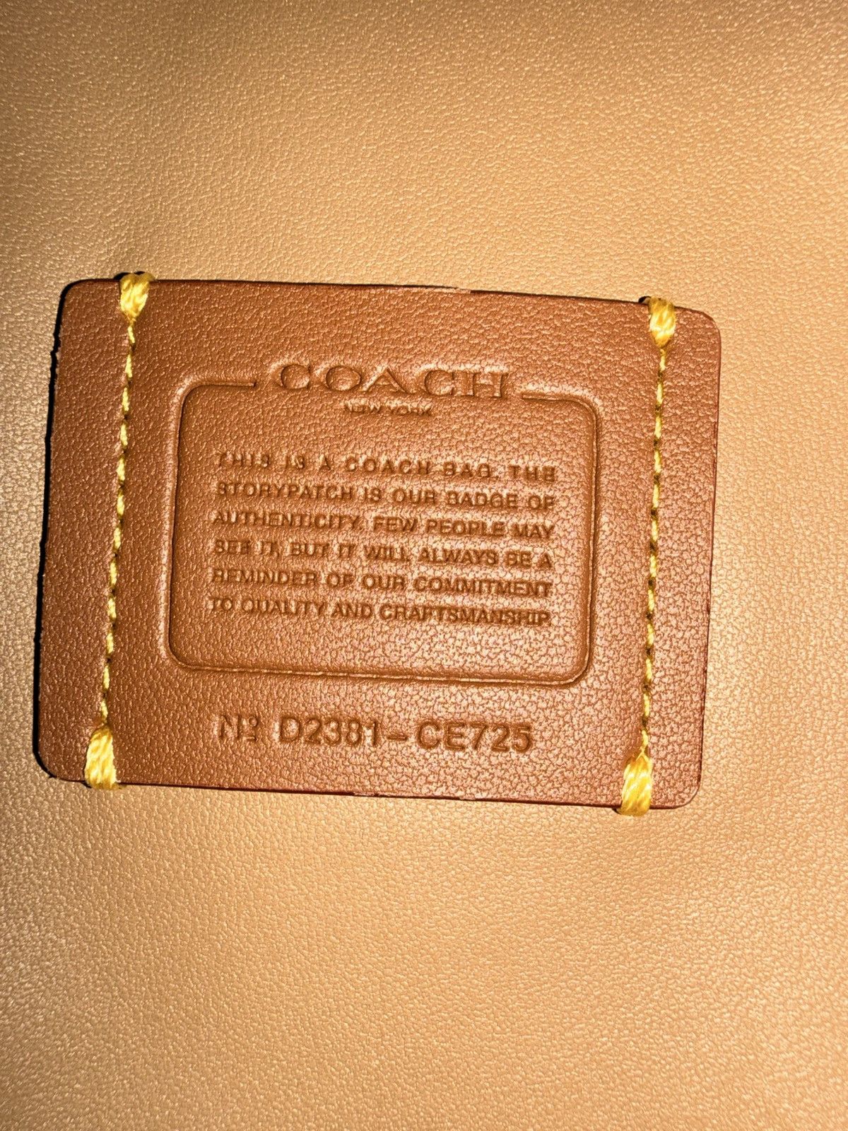 Coach QLTD leather Heart bag Size ONE SIZE - 3 Thumbnail