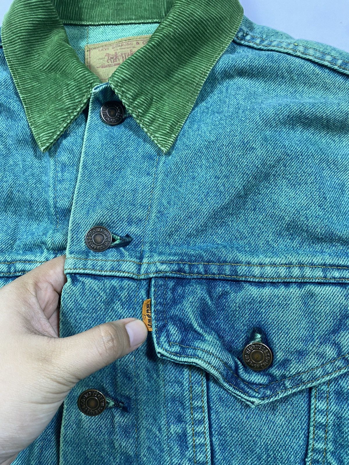 Levi's Vintage Levi's Denim Jacket Corduroy collar Size US M / EU 48-50 / 2 - 7 Thumbnail