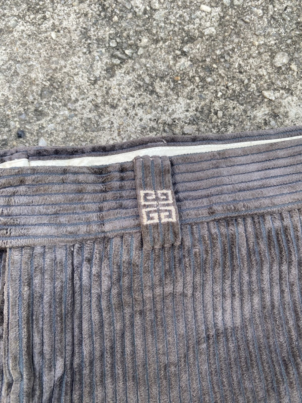 Givenchy × Vintage Vintage 90s Givenchy Corduroy Trouser Pant Size US 31 - 9 Thumbnail