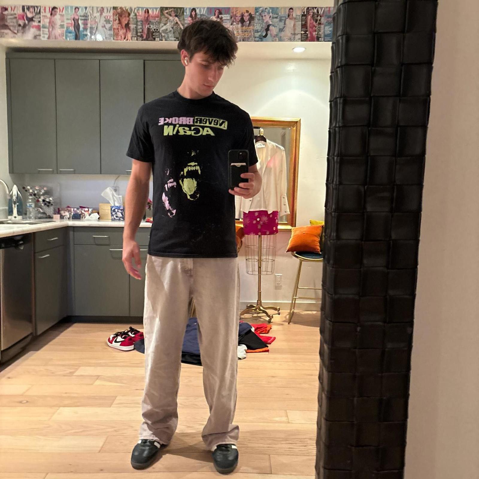 NBA YB Never Broke Again Tee Size US L / EU 52-54 / 3 - 1 Thumbnail