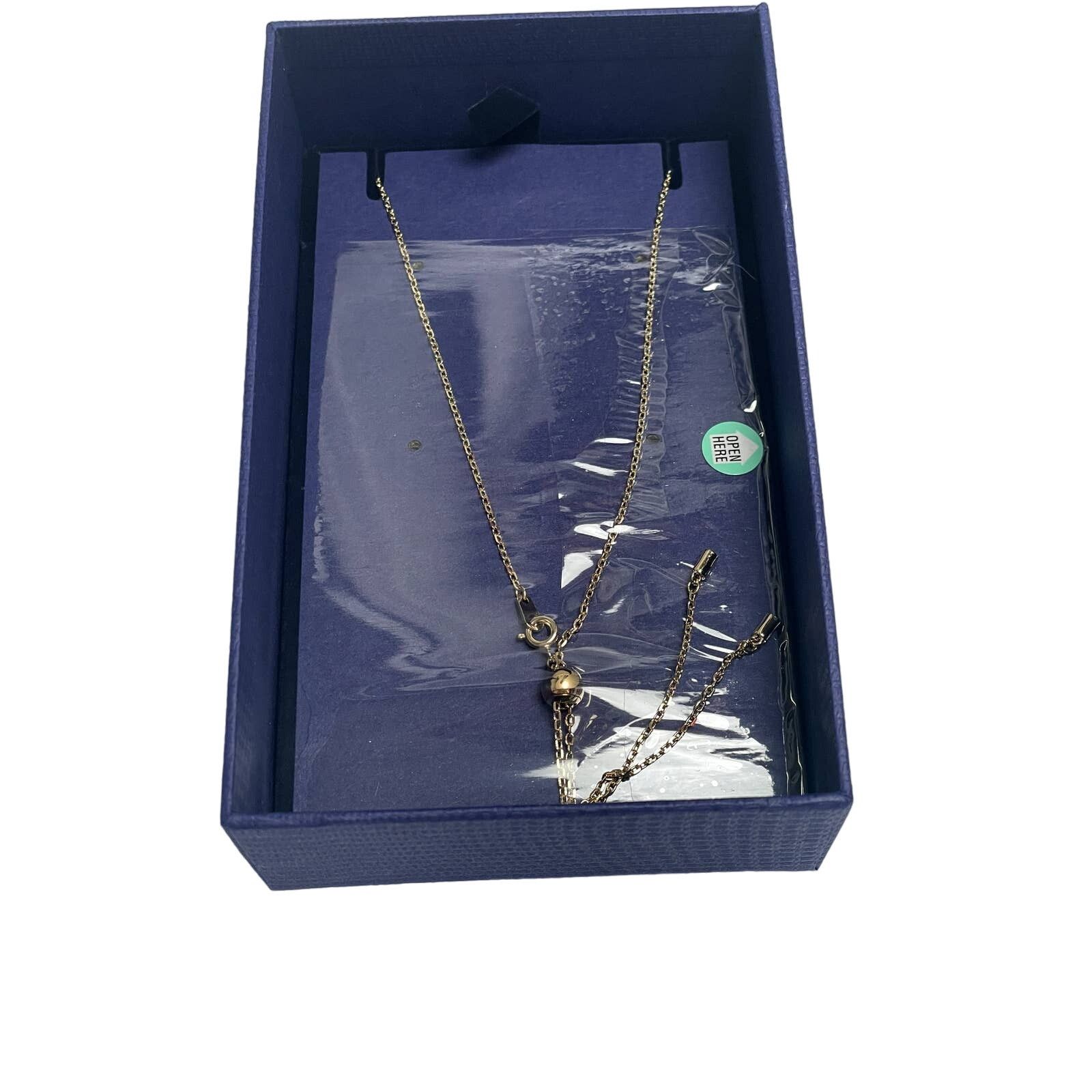 Swarovski Swarovski Iconic Swan necklace Swan, Red, Gold-tone plated Size ONE SIZE - 3 Thumbnail