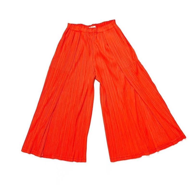 Issey Miyake Issey Miyake size:3 Red pleated pants Size 24" / US 00 / IT 34 - 1 Thumbnail