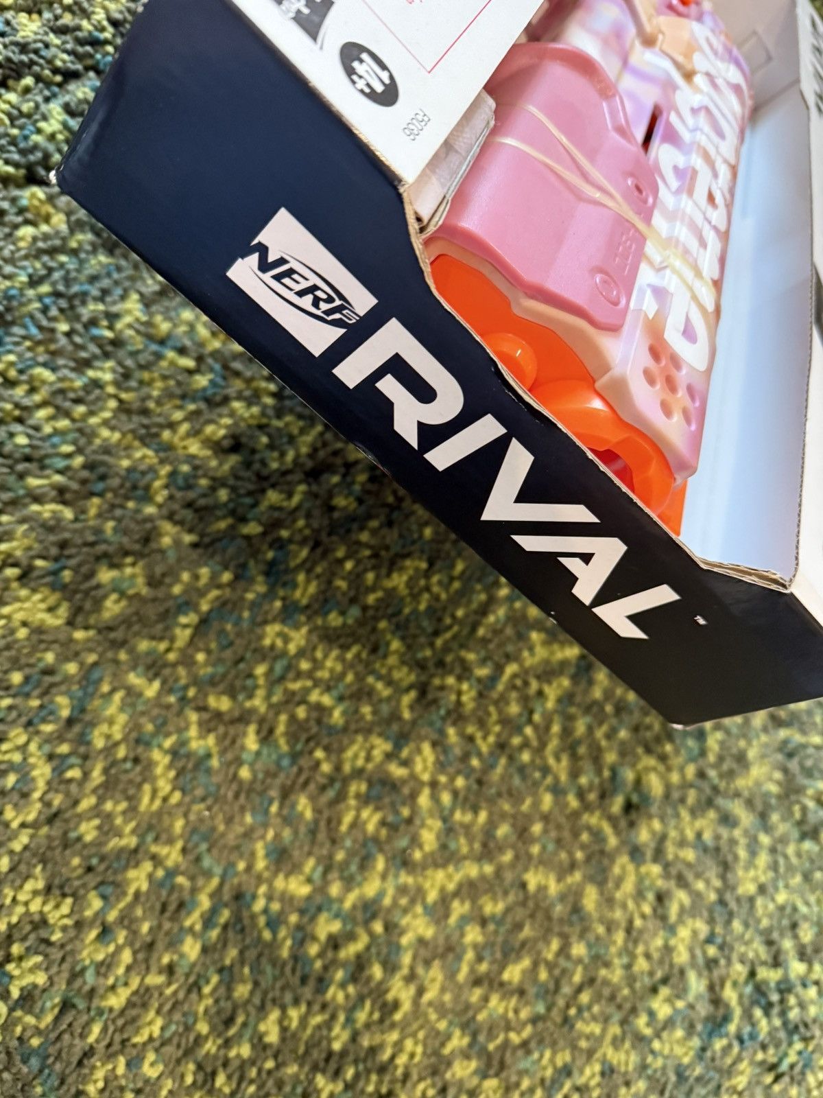 Supreme Supreme x Nerf Rival Takedown XX-800 Blaster Pink Camo NEW Size ONE SIZE - 6 Thumbnail