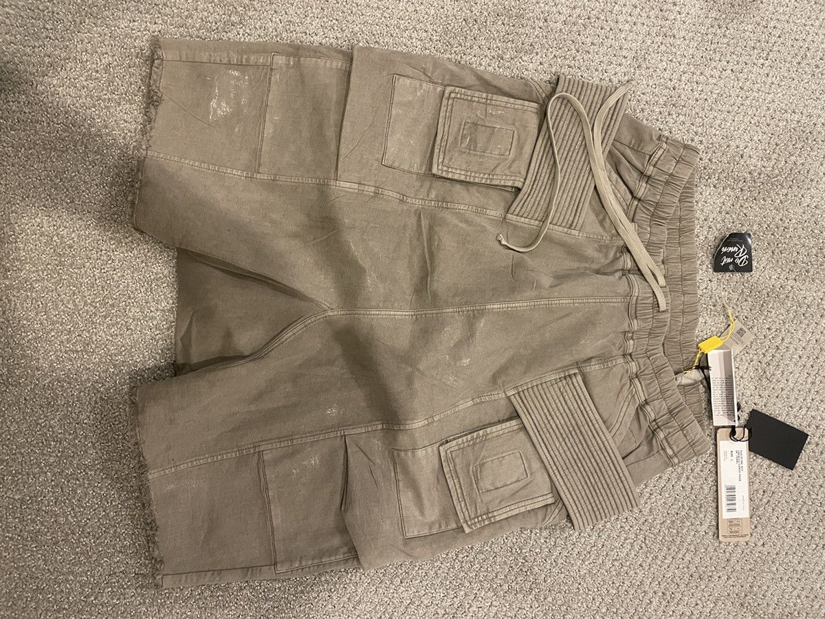 Rick Owens Drkshdw Rick Owens Creatch pearl cargo shorts Size US 34 / EU 50 - 1 Thumbnail