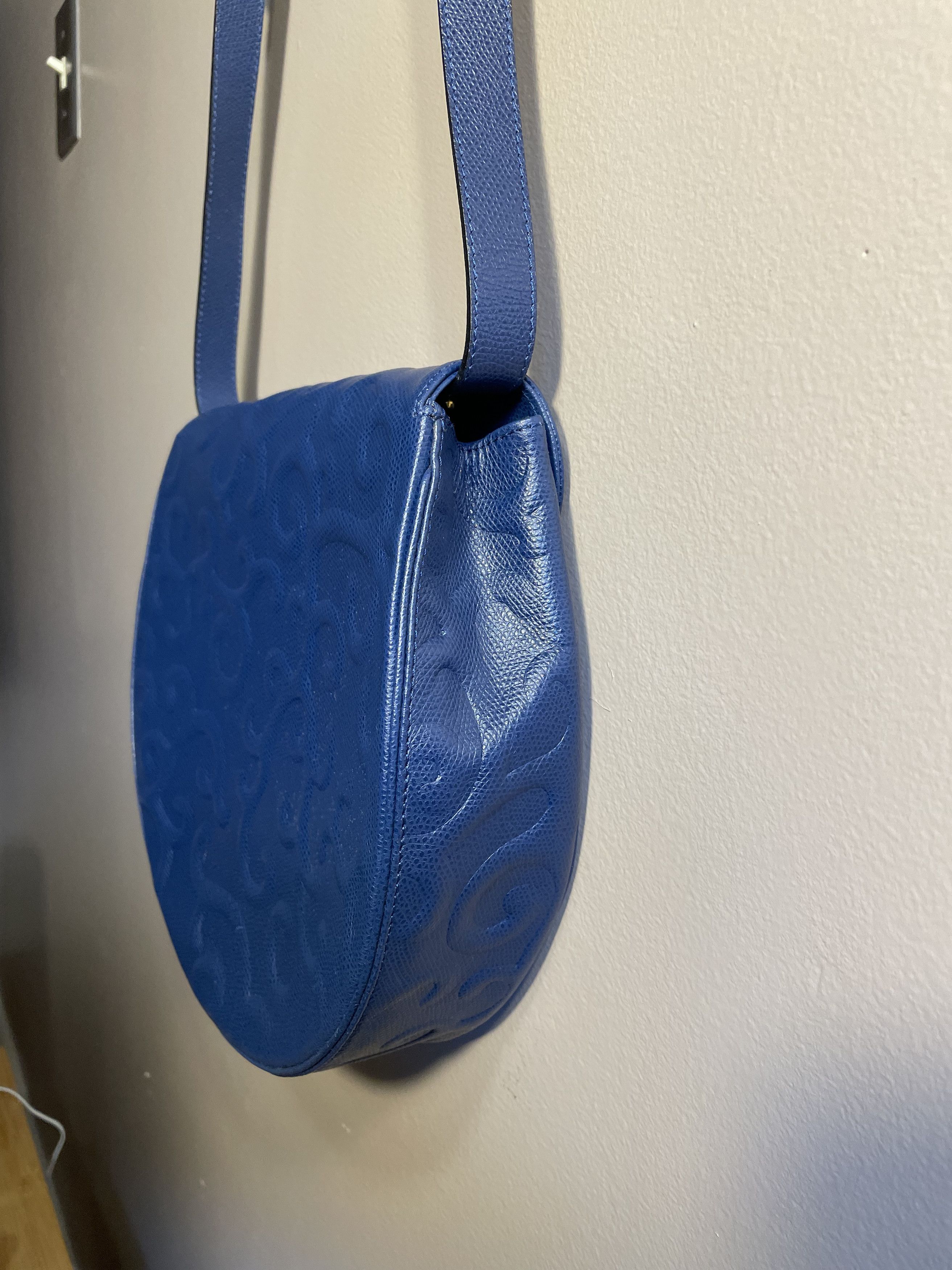 Yves Saint Laurent YSL Arabesque Navy Shoulder Bag Size ONE SIZE - 6 Thumbnail
