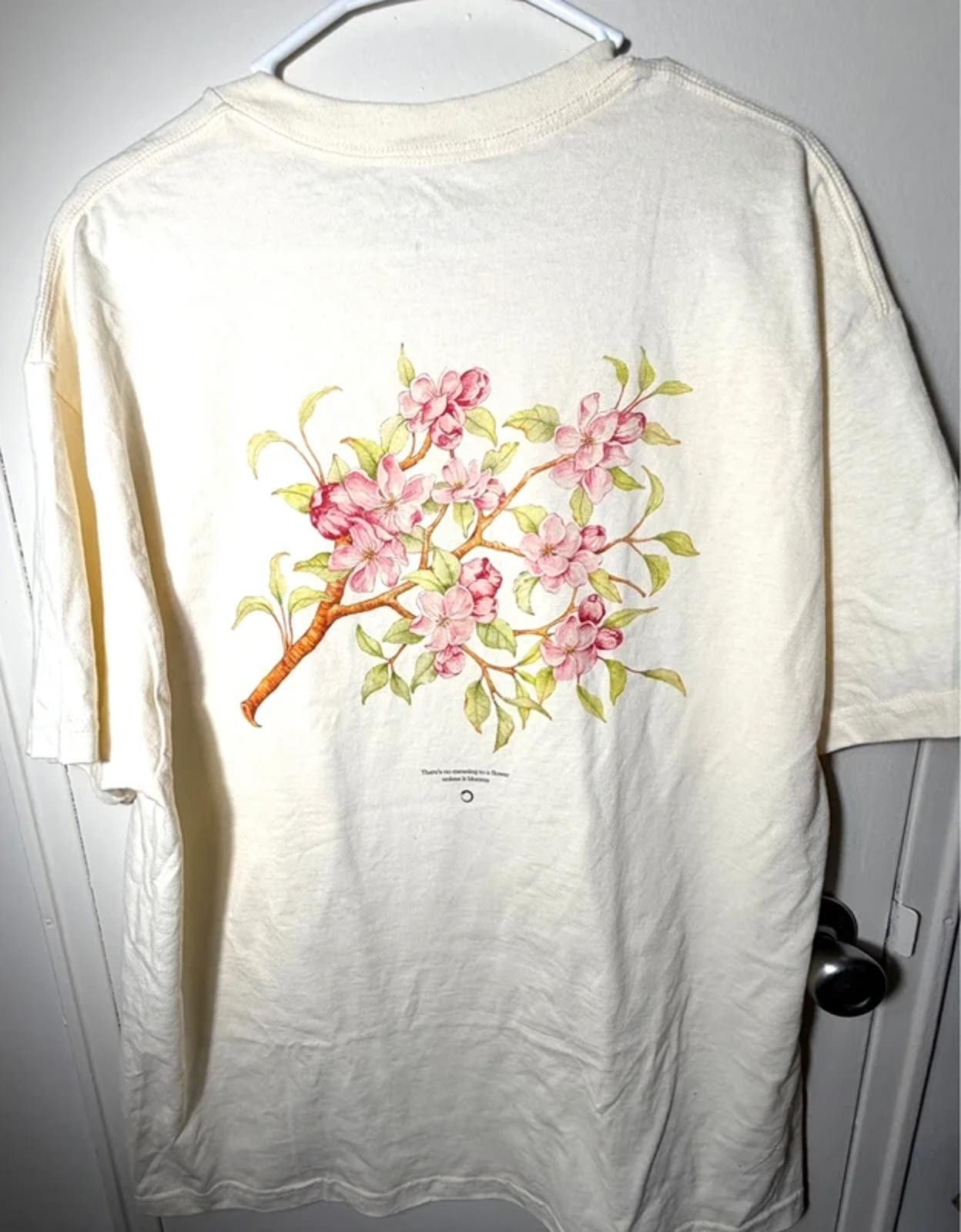 Other Cherry blossom TShirt Size US XL / EU 56 / 4 - 1 Thumbnail