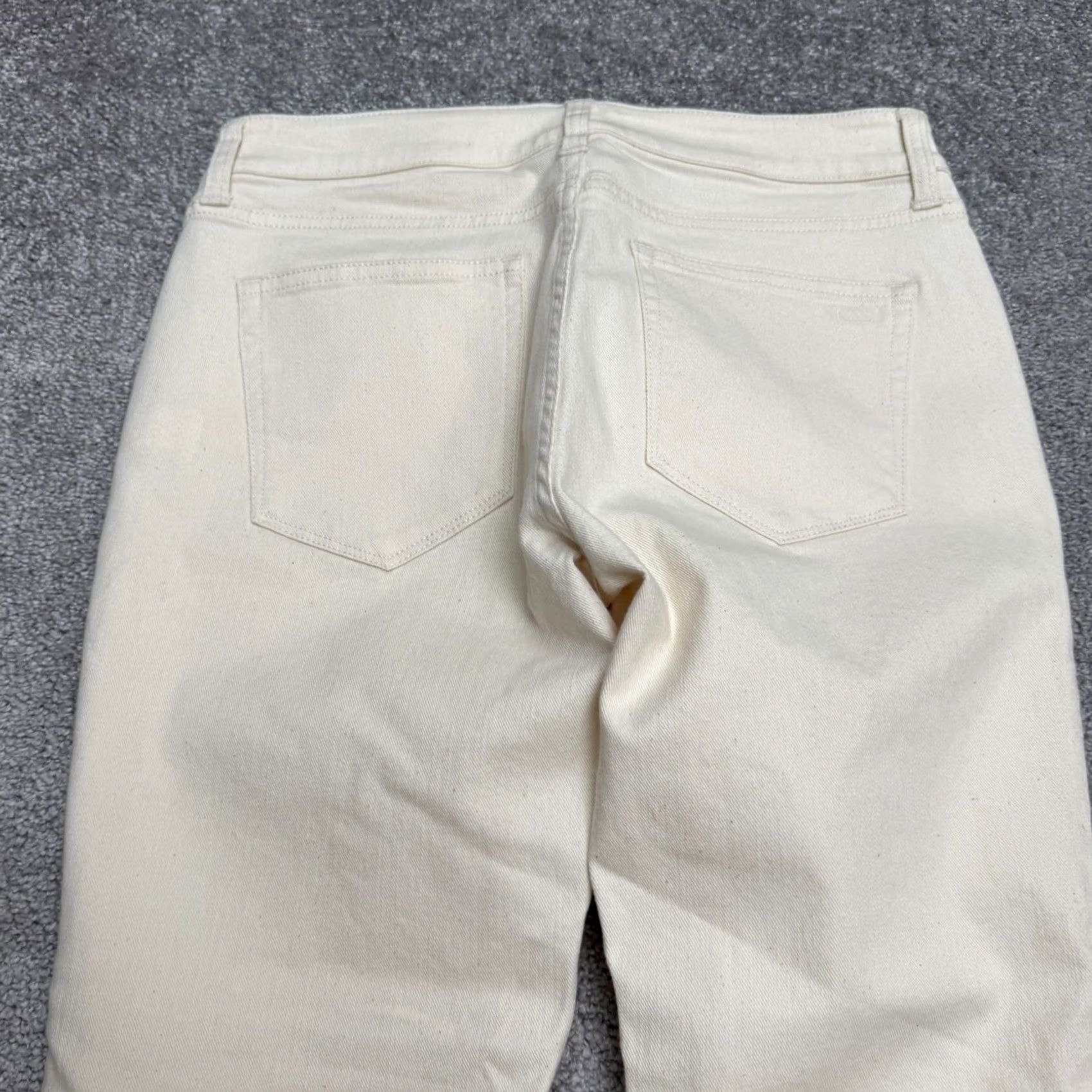 Vineyard Vines Vineyard Vines Skinny Jeans Women 4 Beige Raw Hem Mid Rise Denim NWT Marshmallow Size 27" / US 4 / IT 40 - 4 Thumbnail