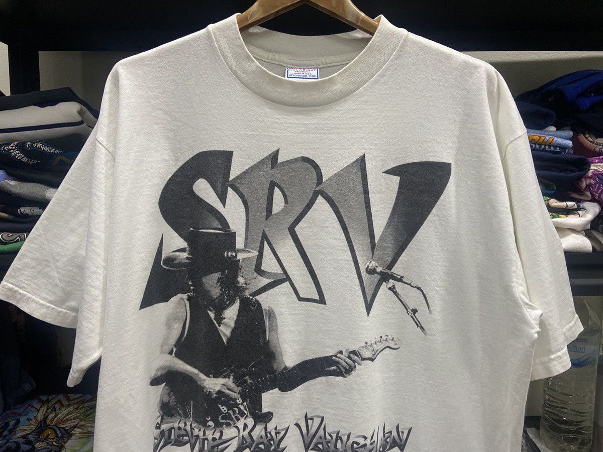 Band Tees Vintage 1998s SRV Stevie Ray Vaughan Tour Rock TShirt Size US XL / EU 56 / 4 - 2 Thumbnail