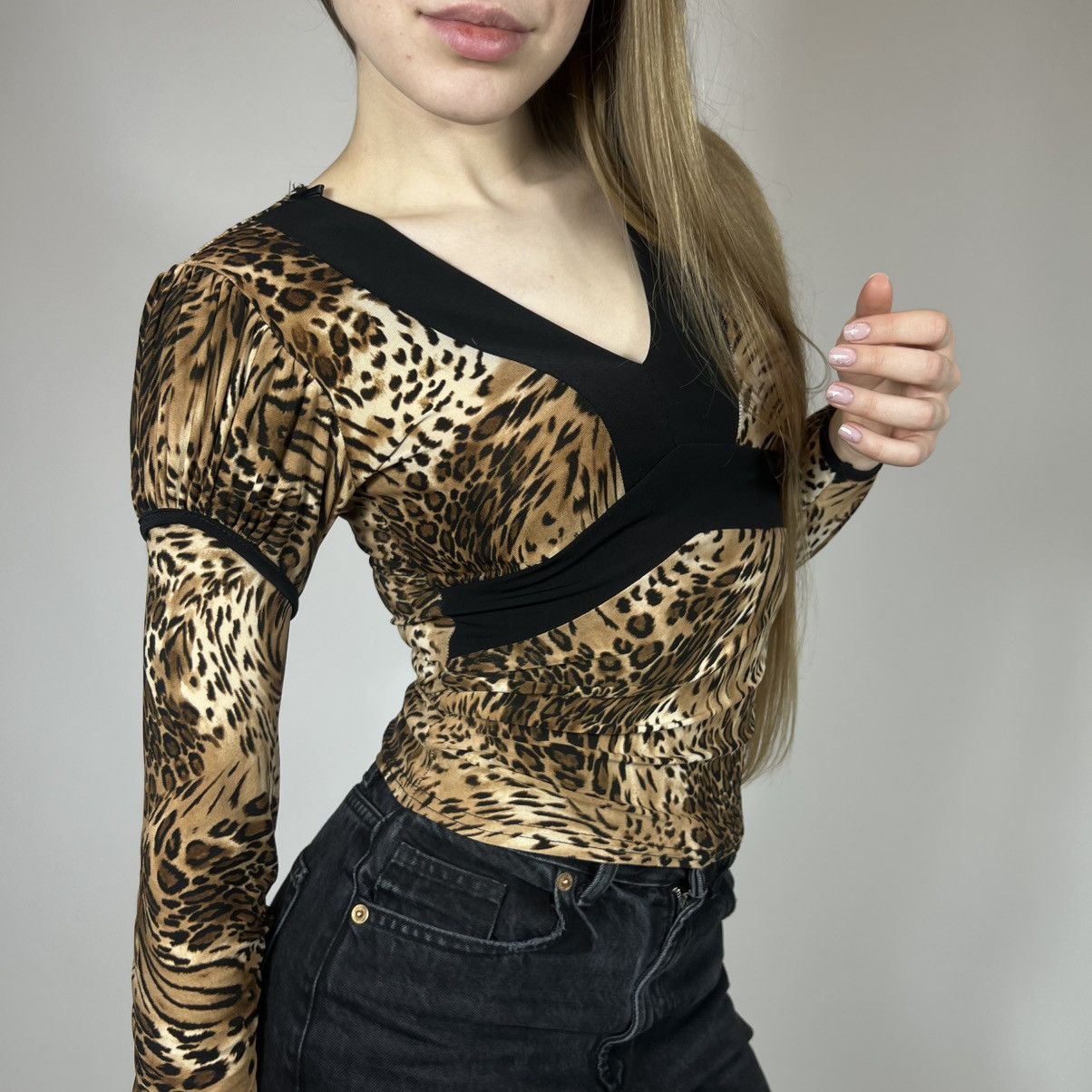Japanese Brand Vintage Y2K Japanese Leopard Style Retro Luxury Longsleeve Size M / US 6-8 / IT 42-44 - 4 Thumbnail