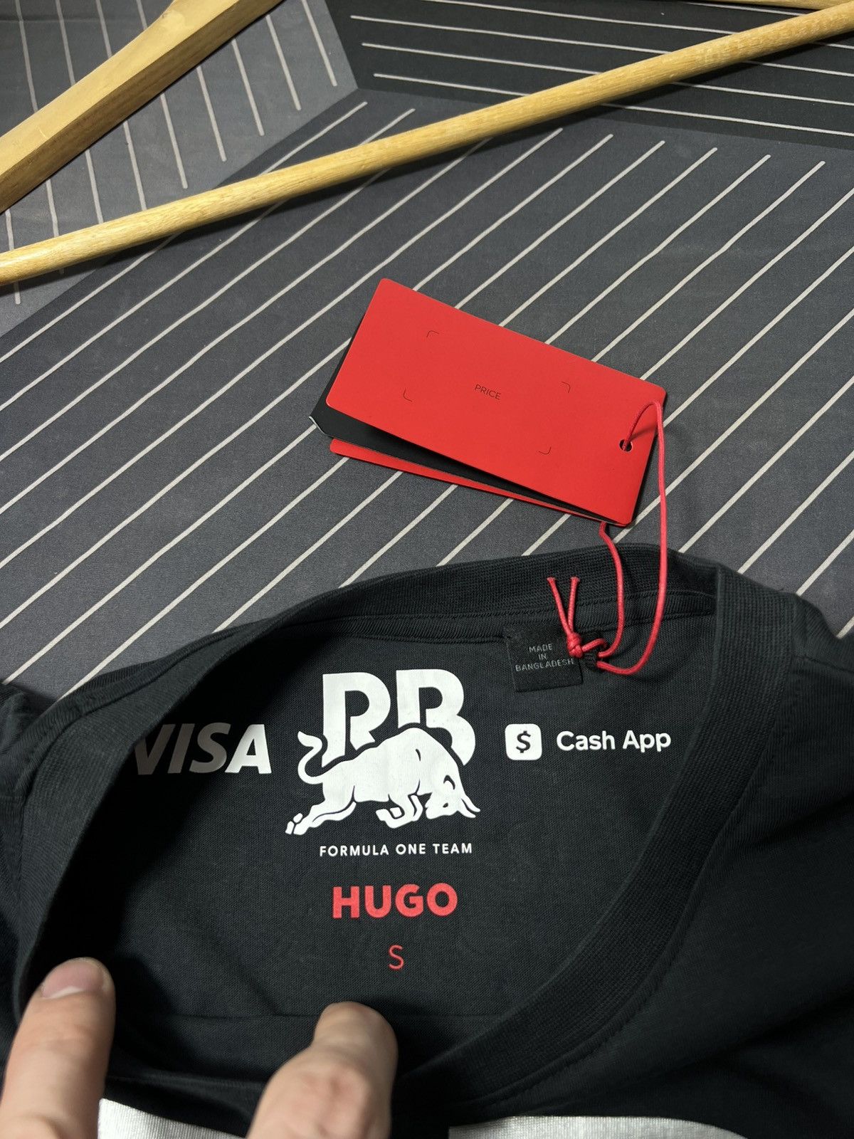 Hugo HUGO Red Bull Racing F1 T-Shirt Visa Cash App Black Y2K Size US S / EU 44-46 / 1 - 10 Thumbnail