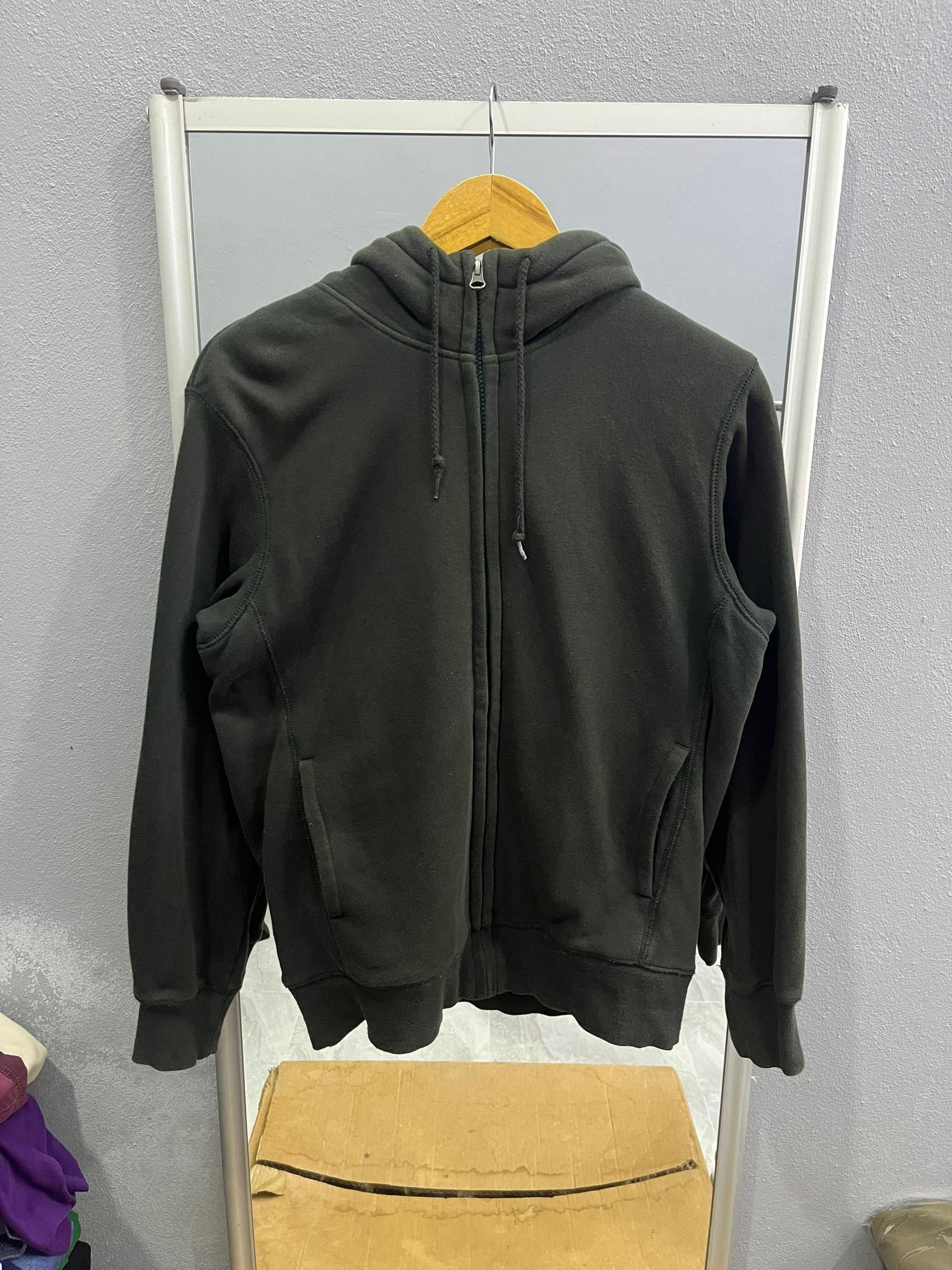 Uniqlo Uniqlo Fleece Lined Zip Hoodie Olive Green M Size US M / EU 48-50 / 2 - 1 Thumbnail